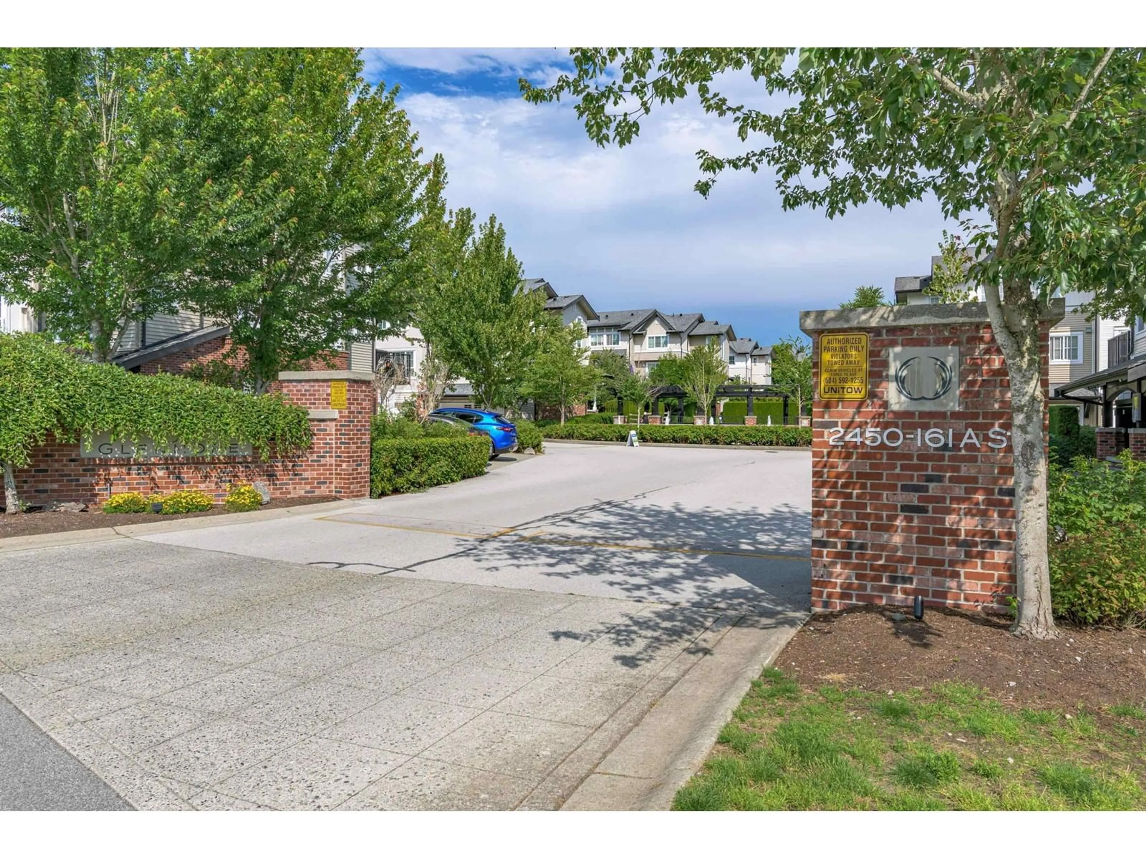 A pic from outside/outdoor area/front of a property/back of a property/a pic from drone, street for 192 - 2450 161A, Surrey British Columbia V3Z8K4