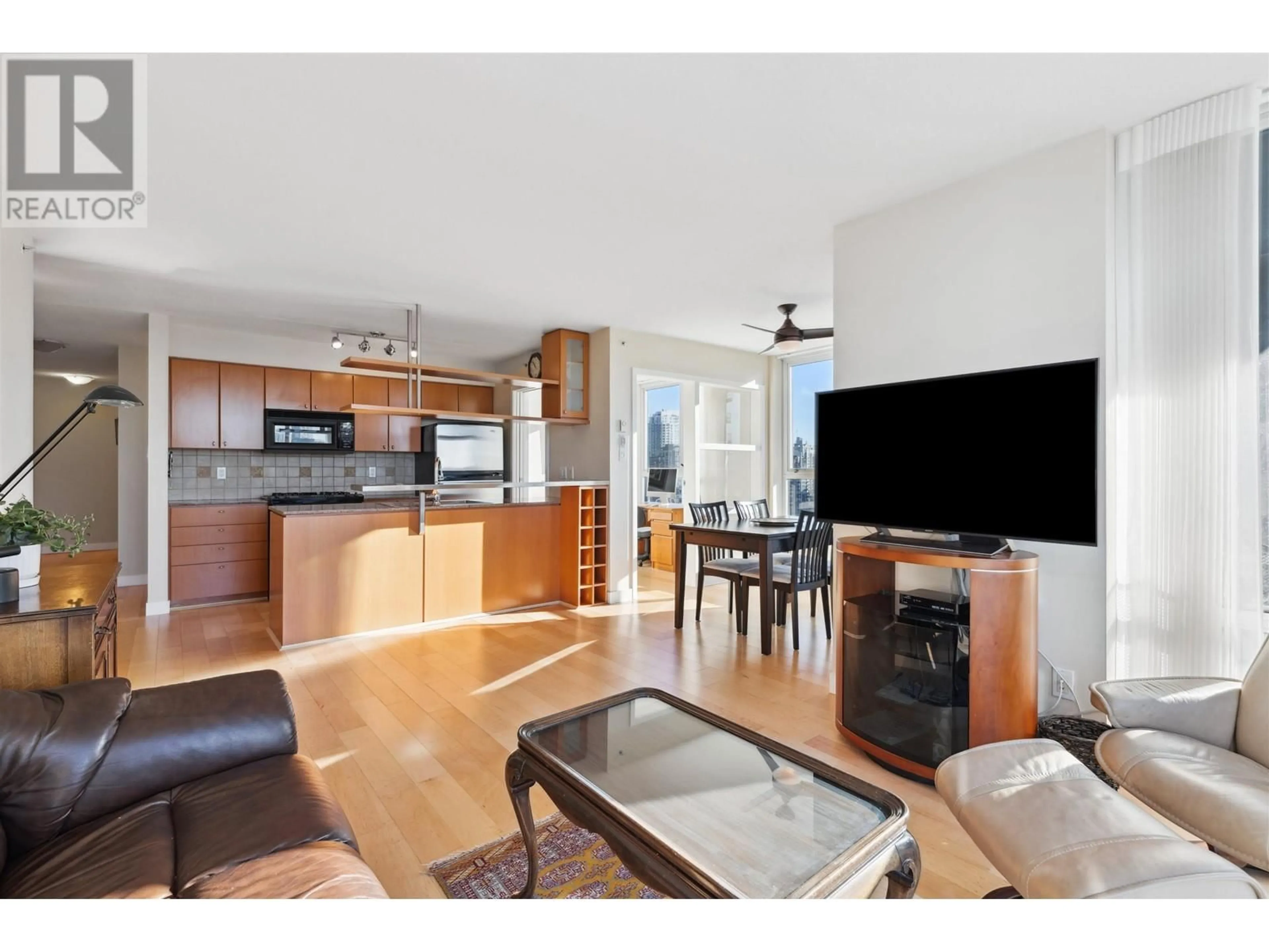 Open concept kitchen, wood/laminate floor for 1502 1438 RICHARDS STREET, Vancouver British Columbia V6Z3B8