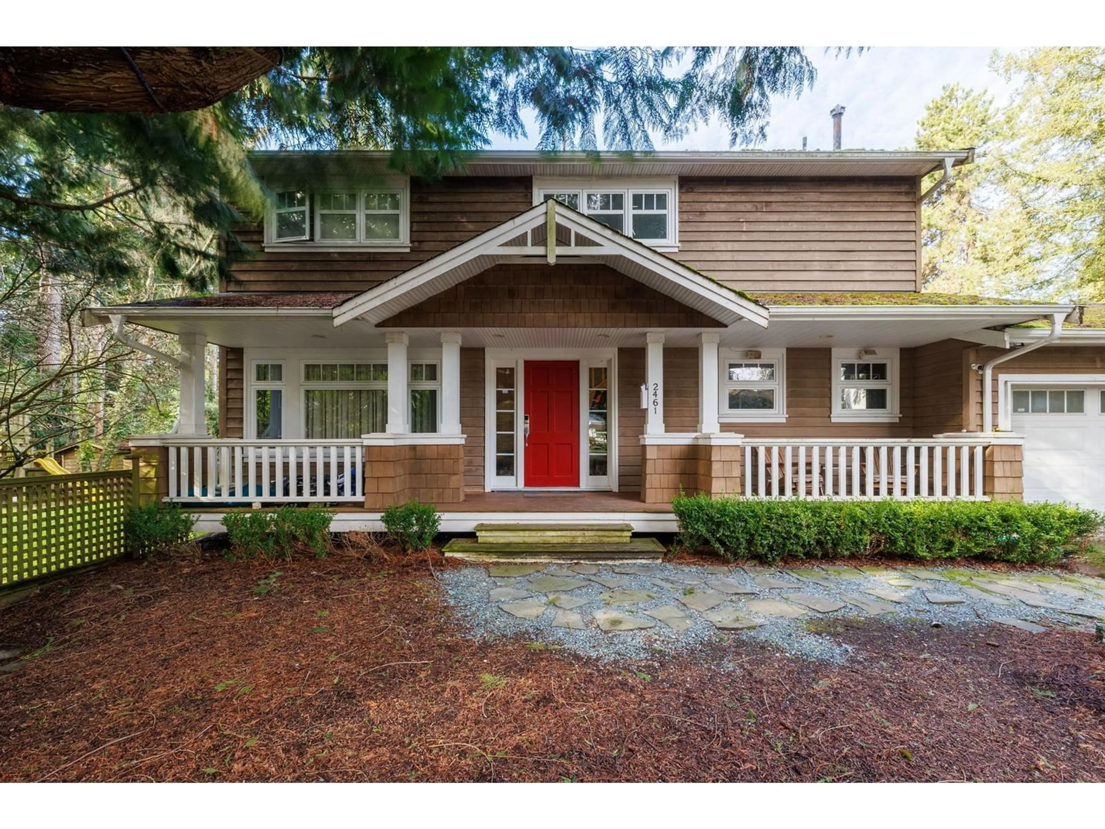 Home with vinyl exterior material, street for 2461 124TH STREET, Surrey British Columbia V4A3N1