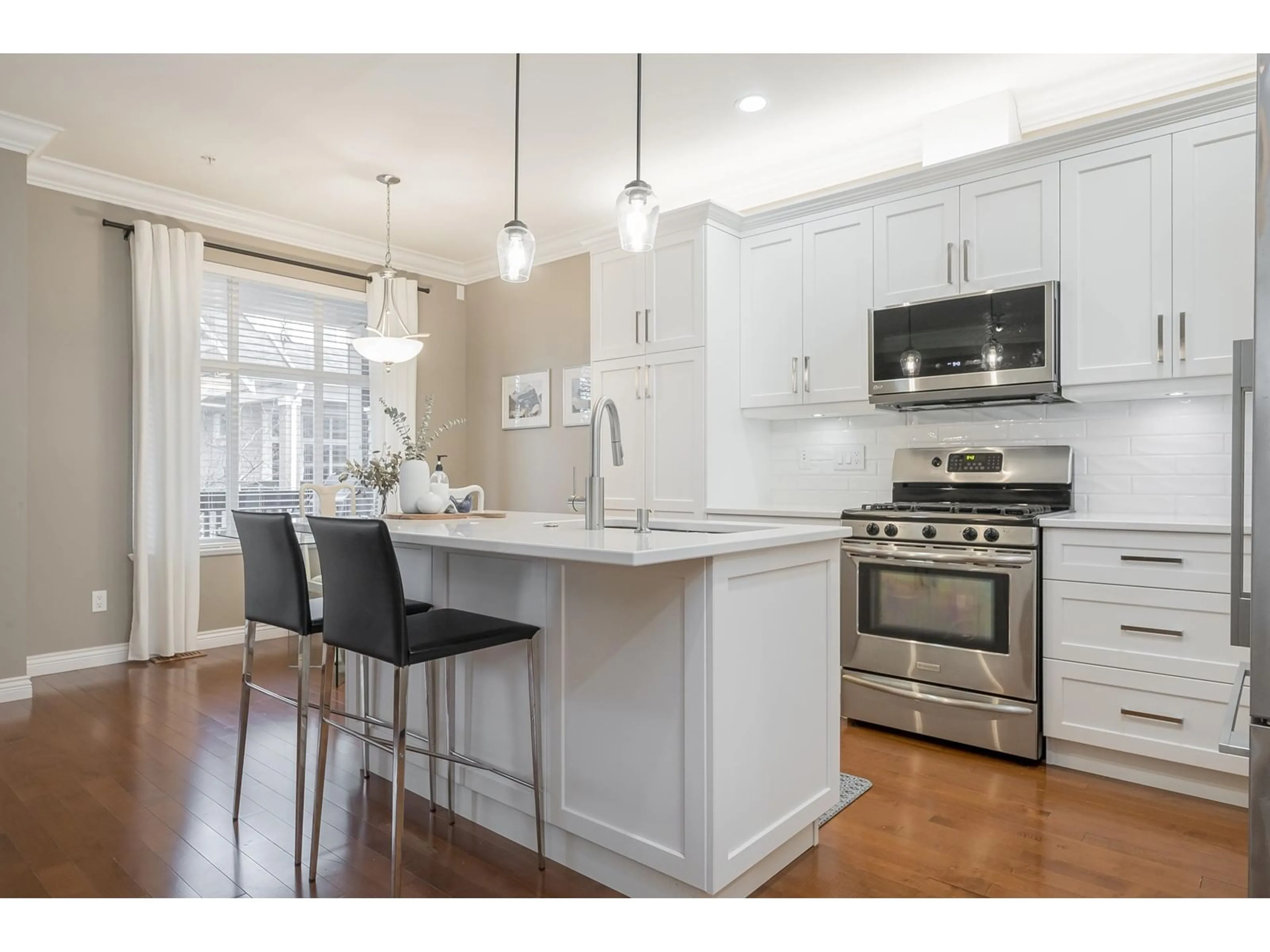 Patio, street for 21 - 21704 96, Langley British Columbia V1M0A8