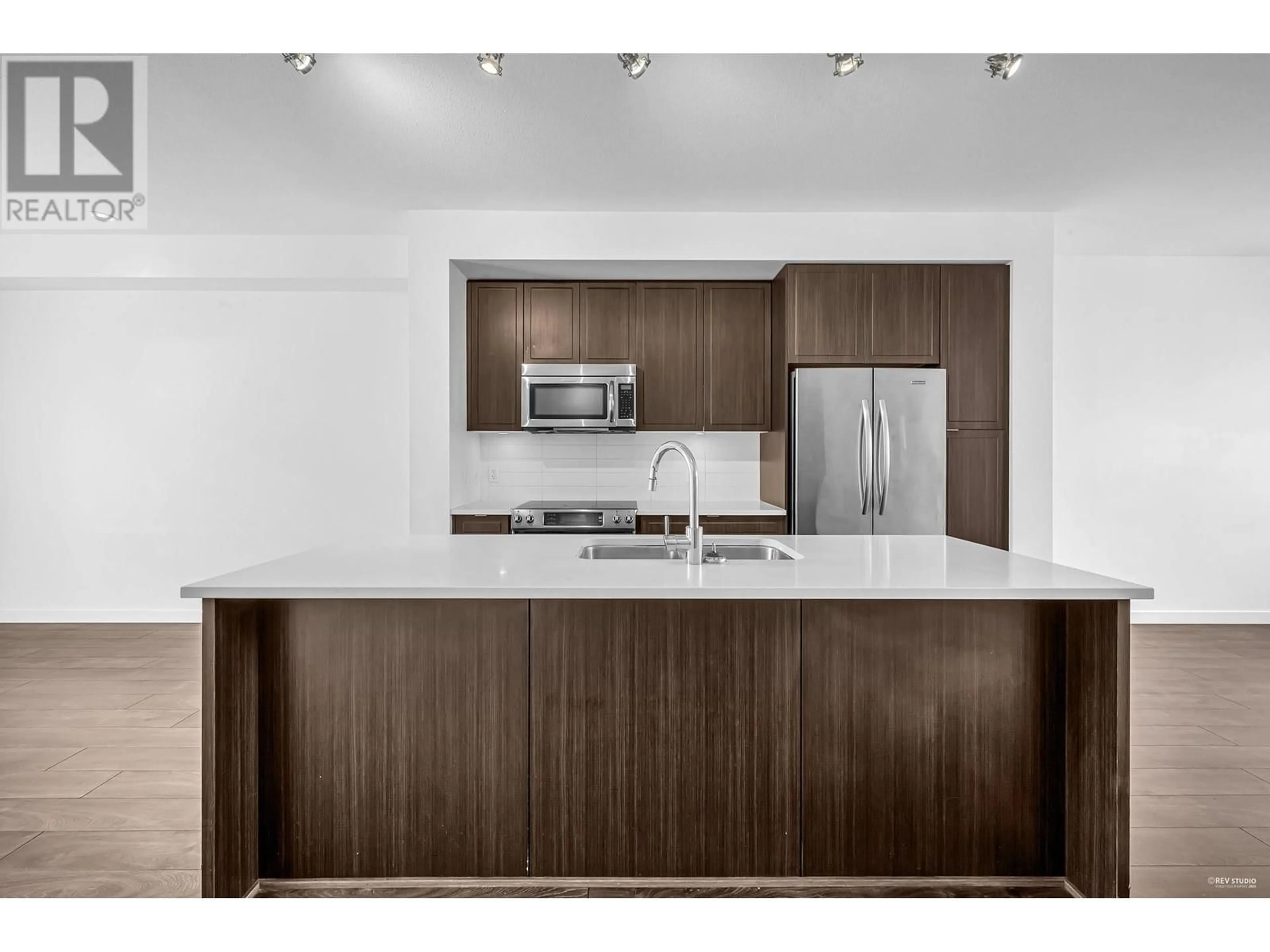 Standard kitchen, unknown for 62 - 2358 RANGER LANE, Port Coquitlam British Columbia V3B0L5