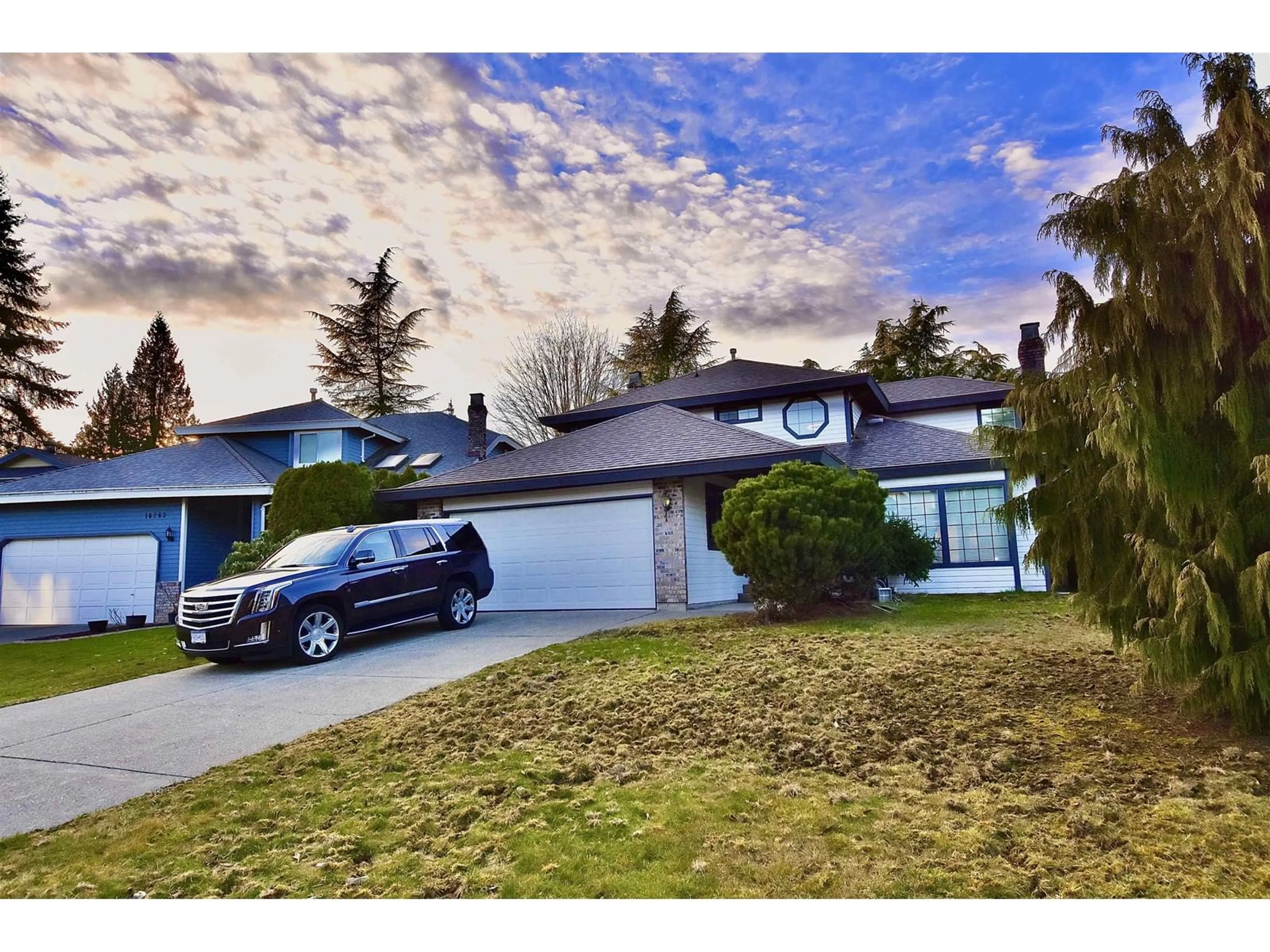 A pic from outside/outdoor area/front of a property/back of a property/a pic from drone, street for 16271 NORTHGLEN PLACE, Surrey British Columbia V4N1T7