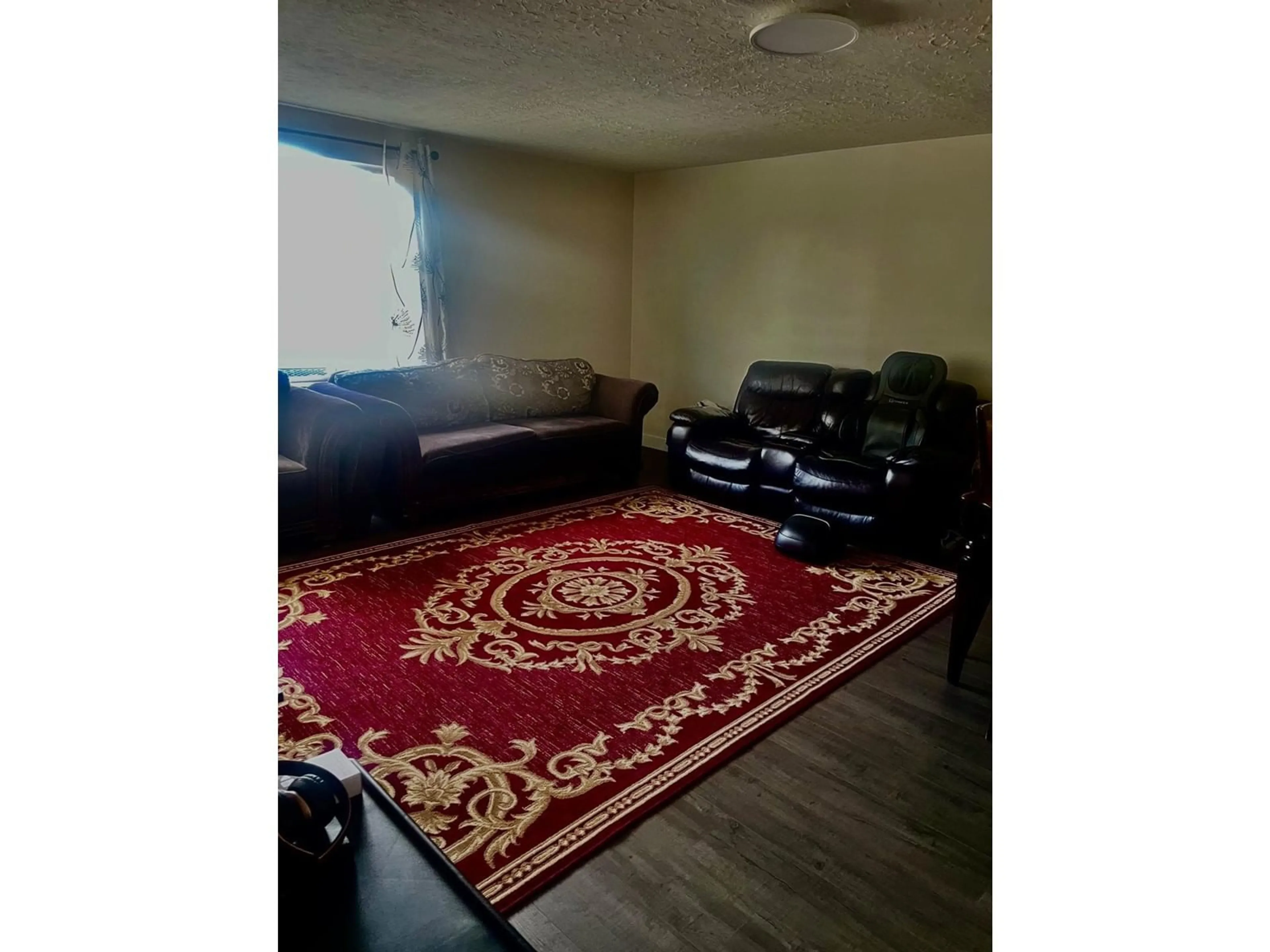 A pic of a room for 12930 115B, Surrey British Columbia V3R2S2