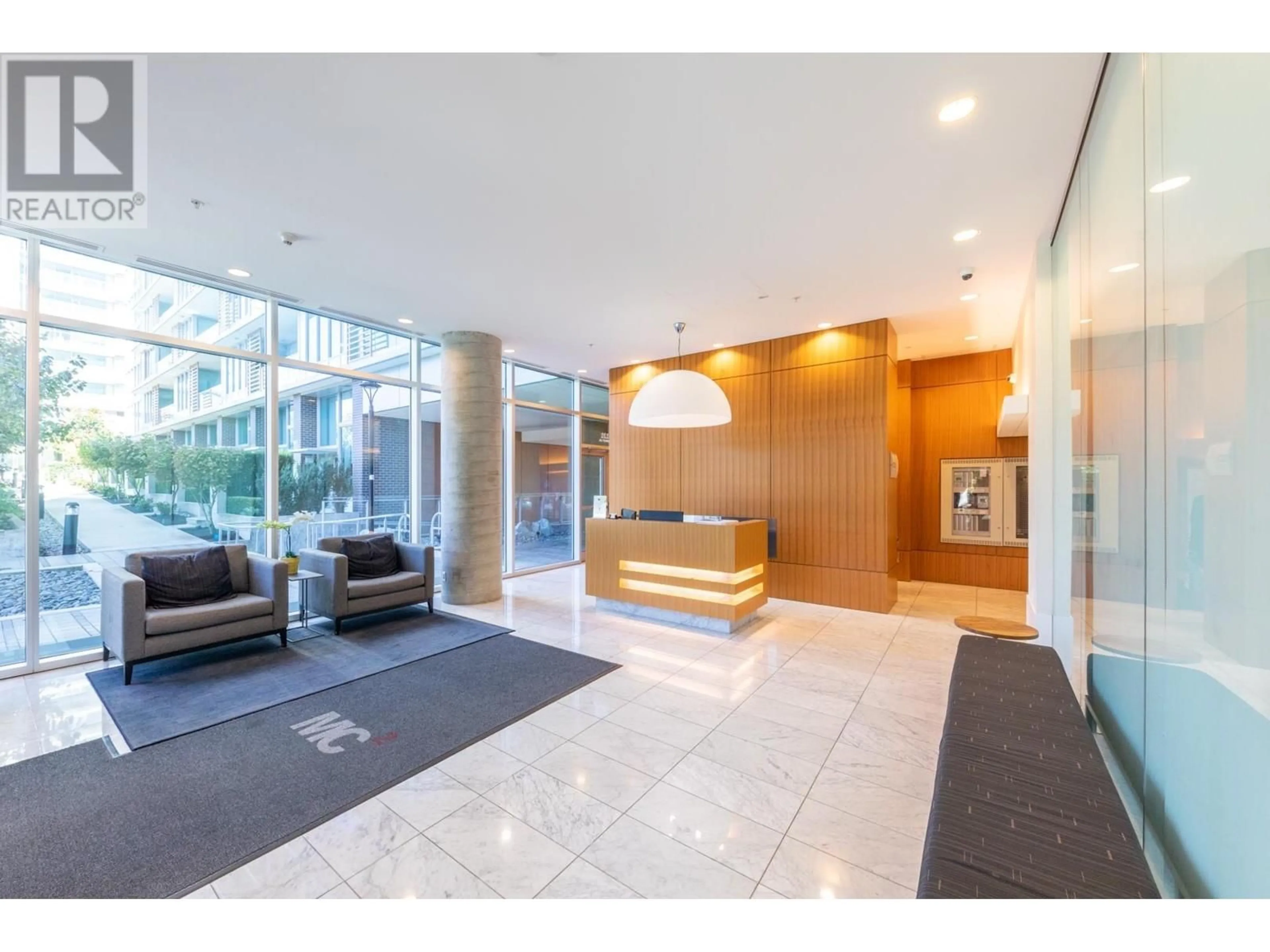 Indoor foyer for 2305 - 8131 NUNAVUT LANE, Vancouver British Columbia V5X0E2