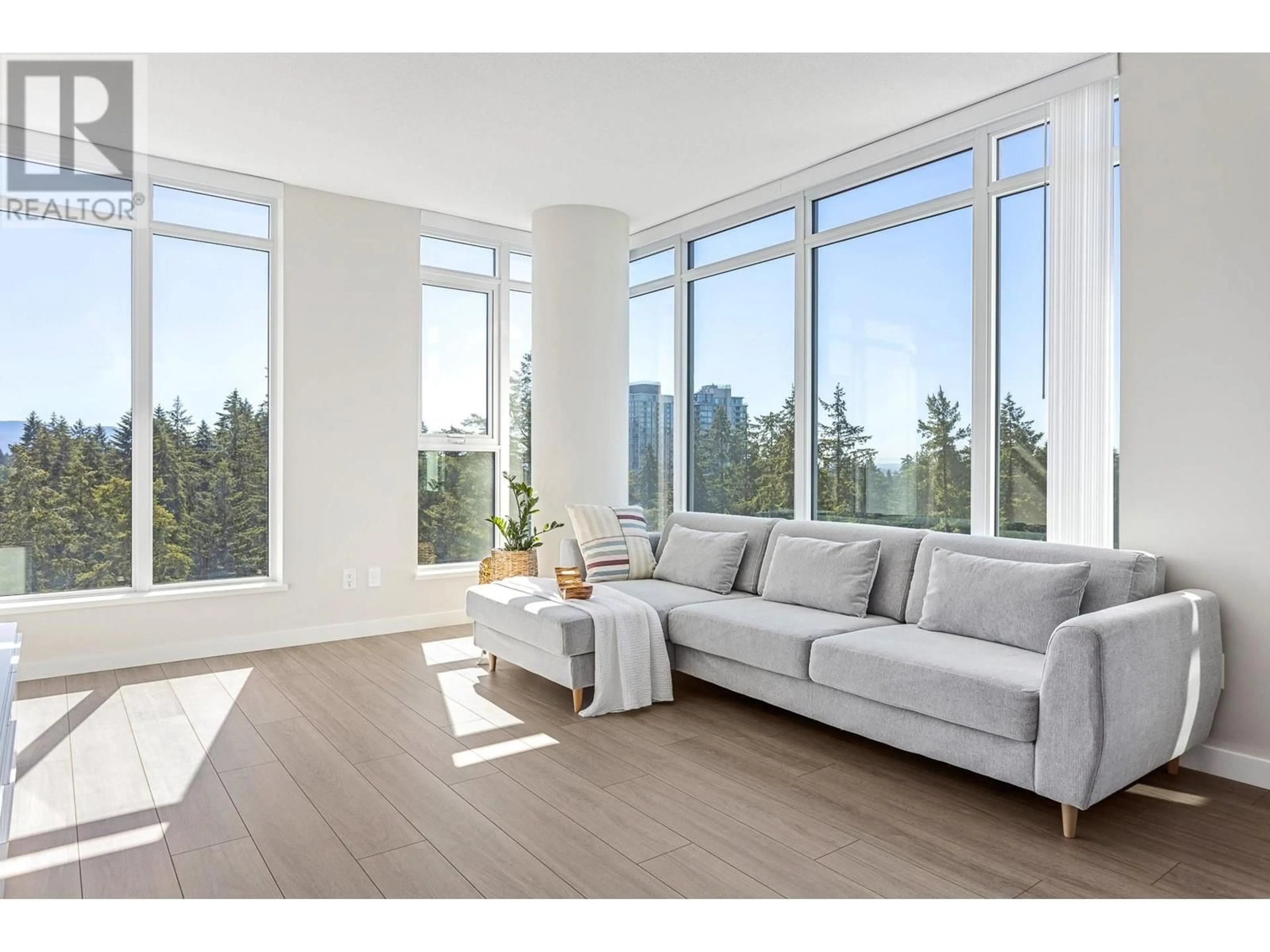 Living room with furniture, unknown for 1505 - 1182 WESTWOOD STREET, Coquitlam British Columbia V3B0T9