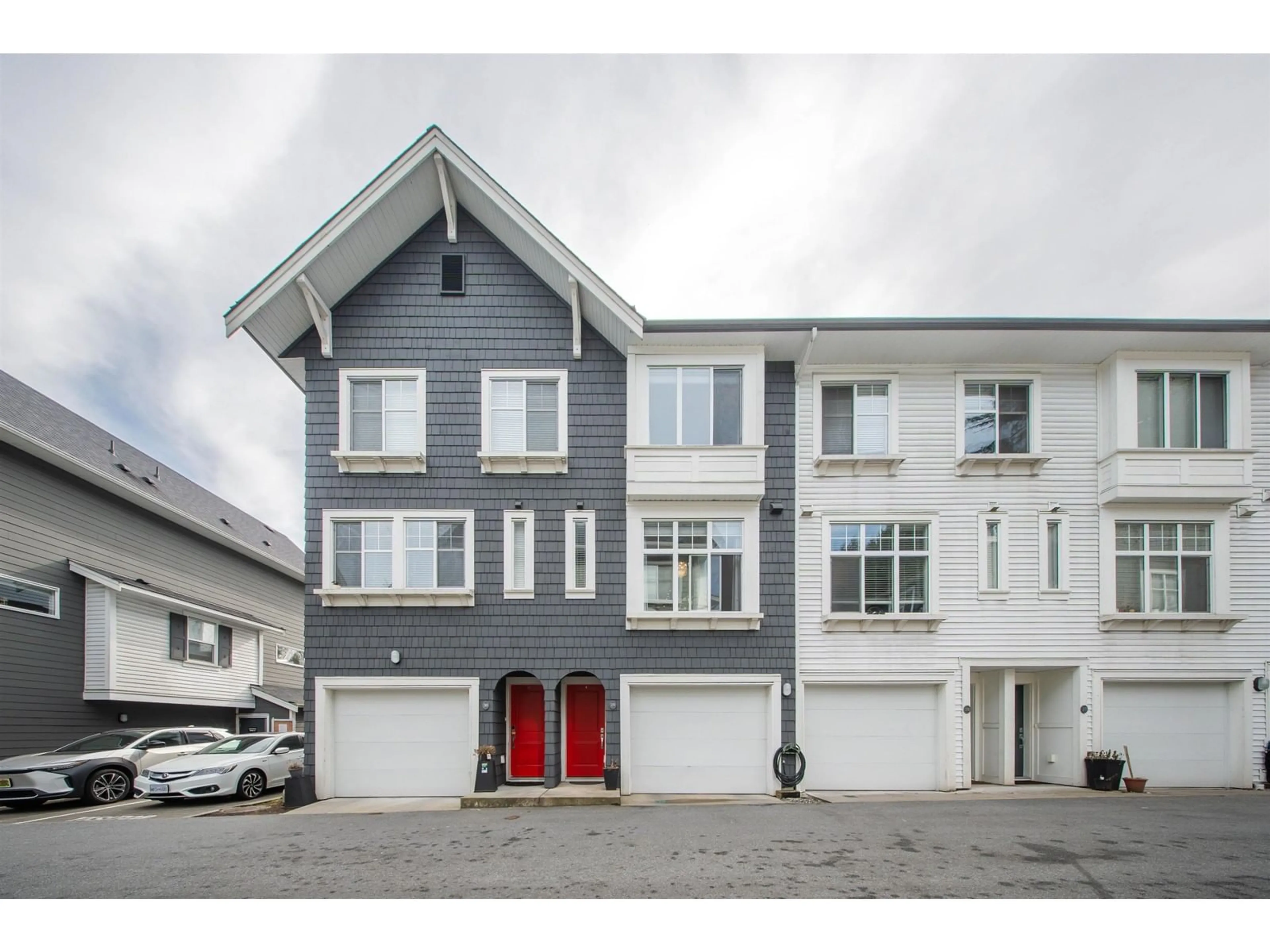 Unknown for 29 10433 158 STREET, Surrey British Columbia V4N6S3