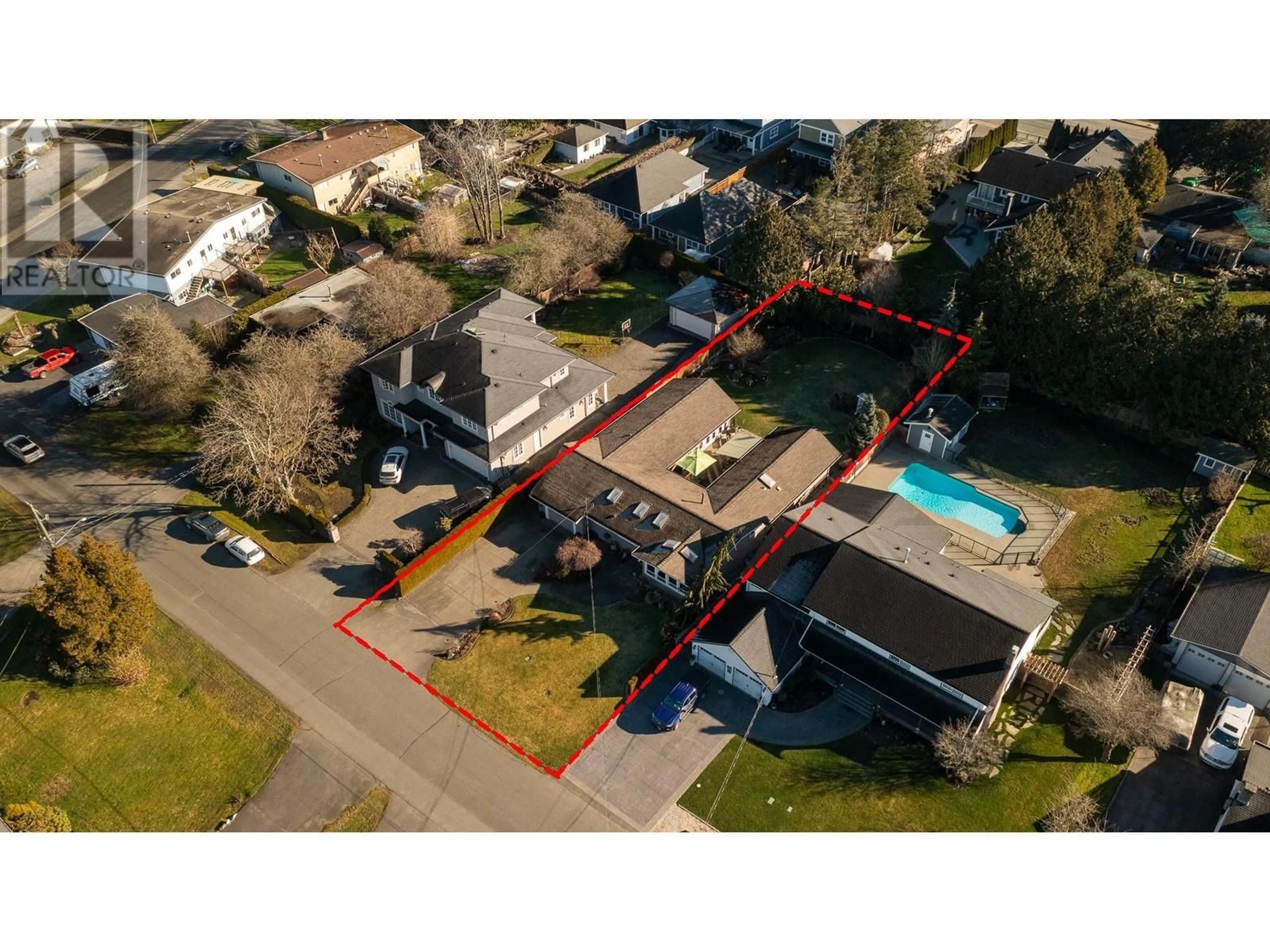 A pic from outside/outdoor area/front of a property/back of a property/a pic from drone, street for 5050 FENTON DRIVE, Delta British Columbia V4K2H4