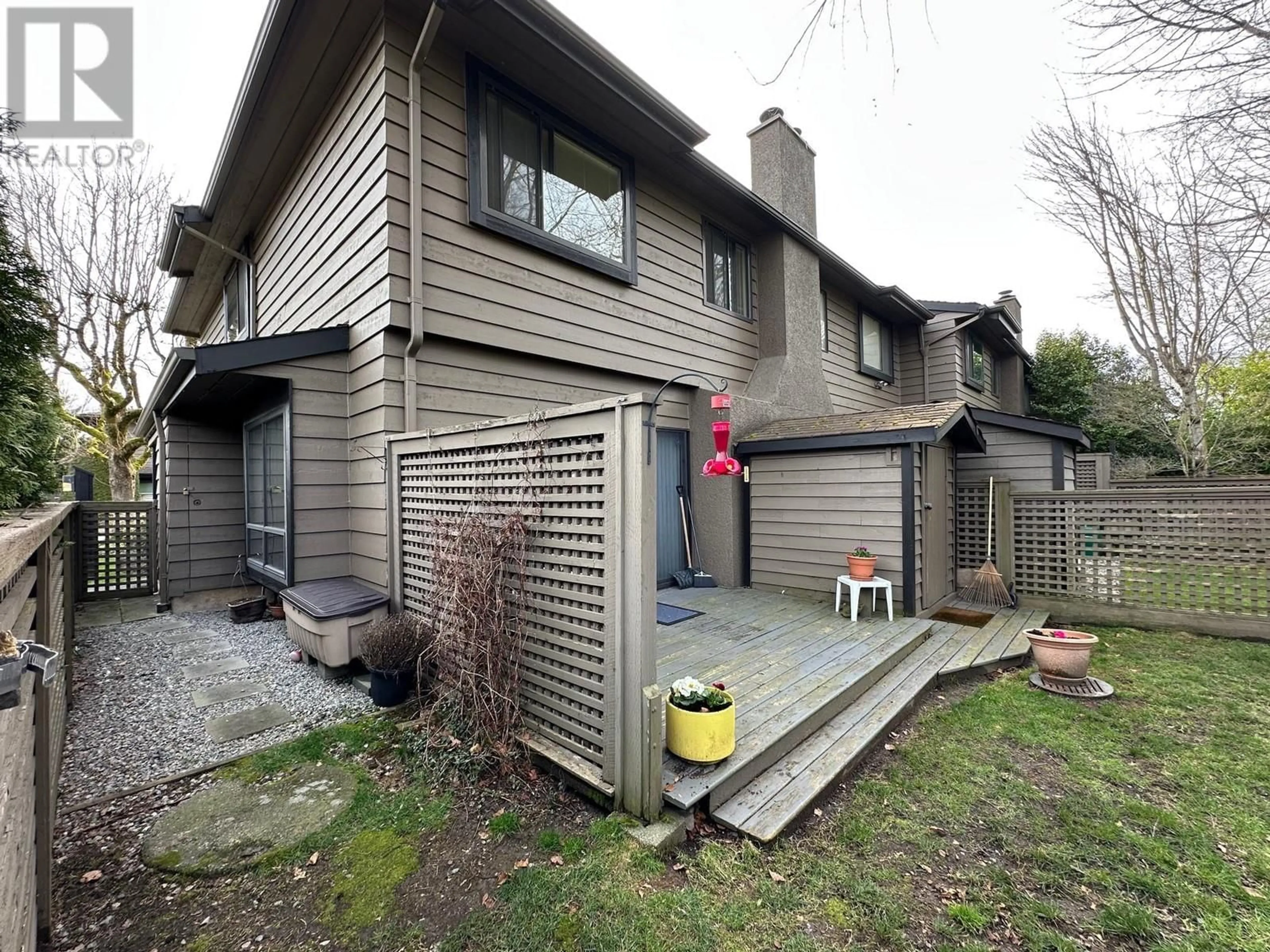 A pic from outside/outdoor area/front of a property/back of a property/a pic from drone, street for 79 10220 DUNOON DRIVE, Richmond British Columbia V7A1V6