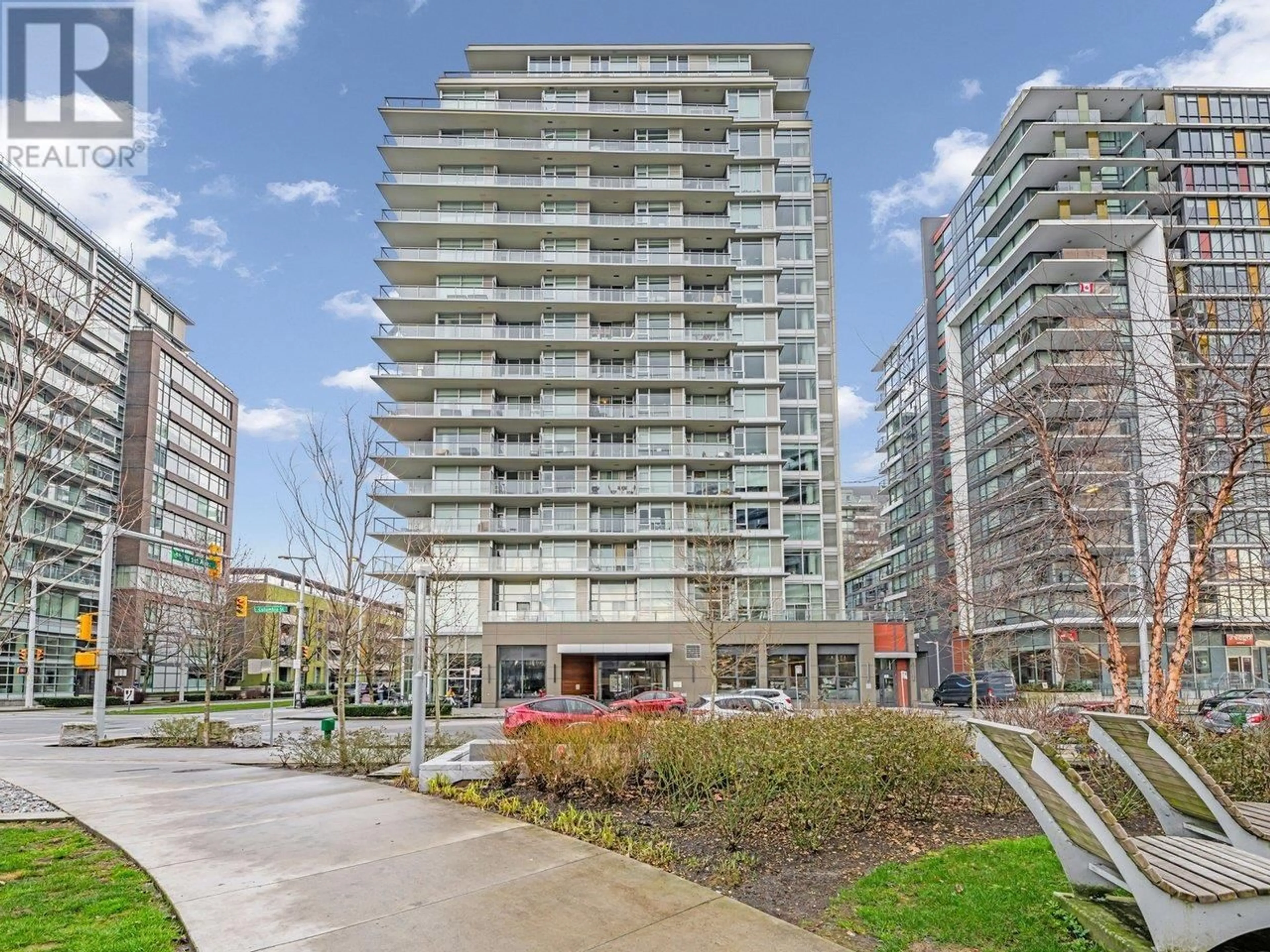 Patio, street for 807 - 1708 COLUMBIA STREET, Vancouver British Columbia V5Y0H7