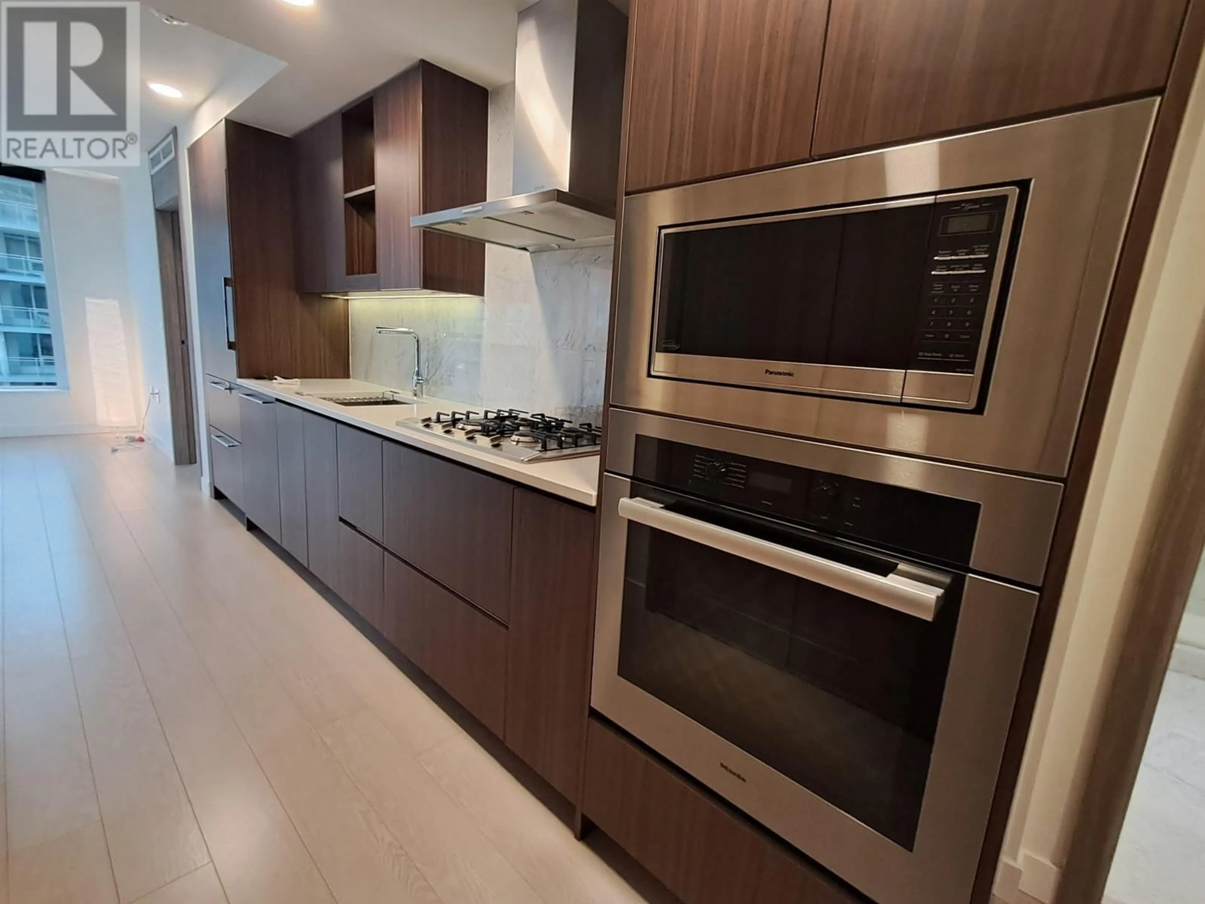 Unknown for 720 - 433 MARINE DRIVE, Vancouver British Columbia V5X0H5