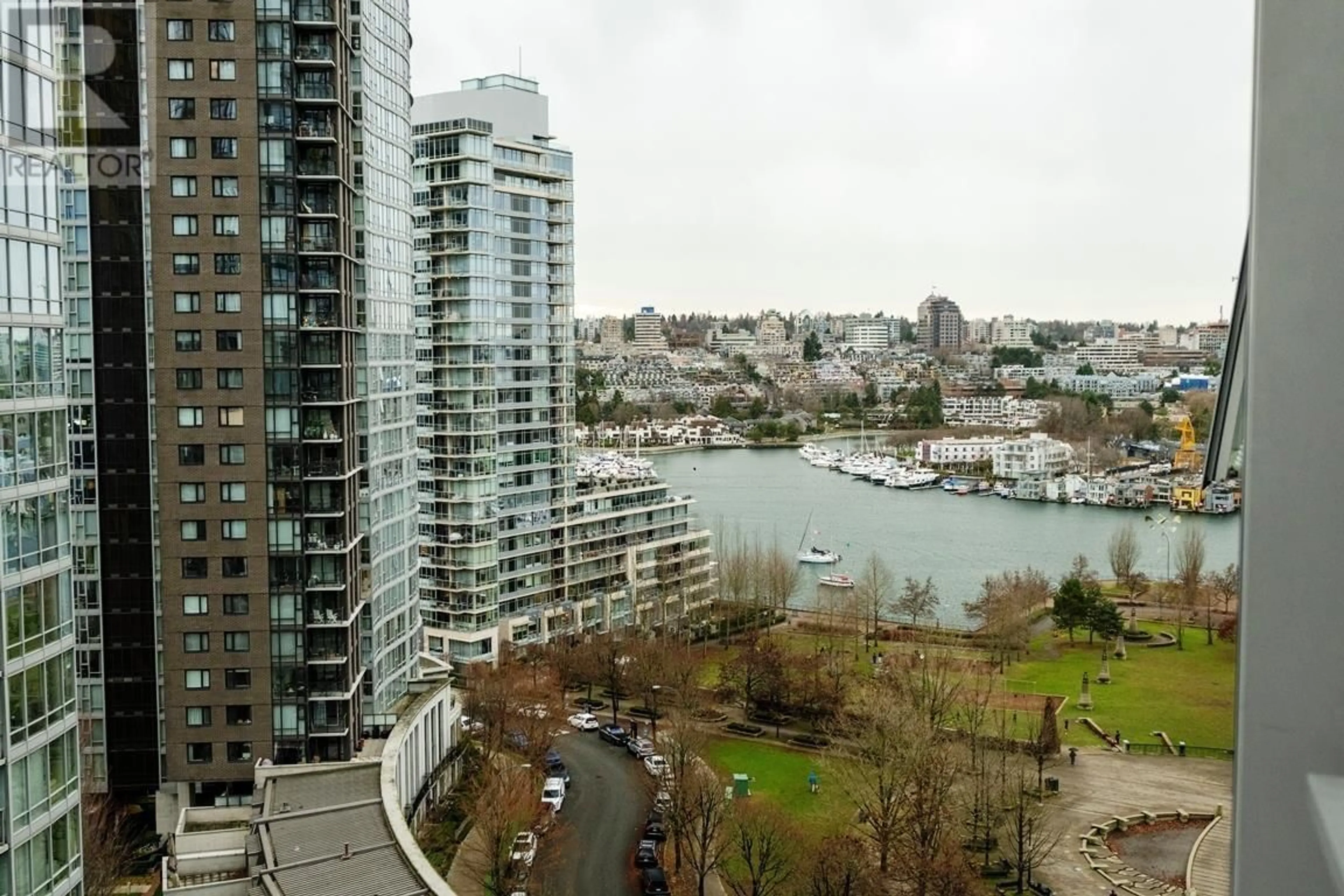 Patio, water/lake/river/ocean view for 1806 1495 RICHARDS STREET, Vancouver British Columbia V6Z3E3