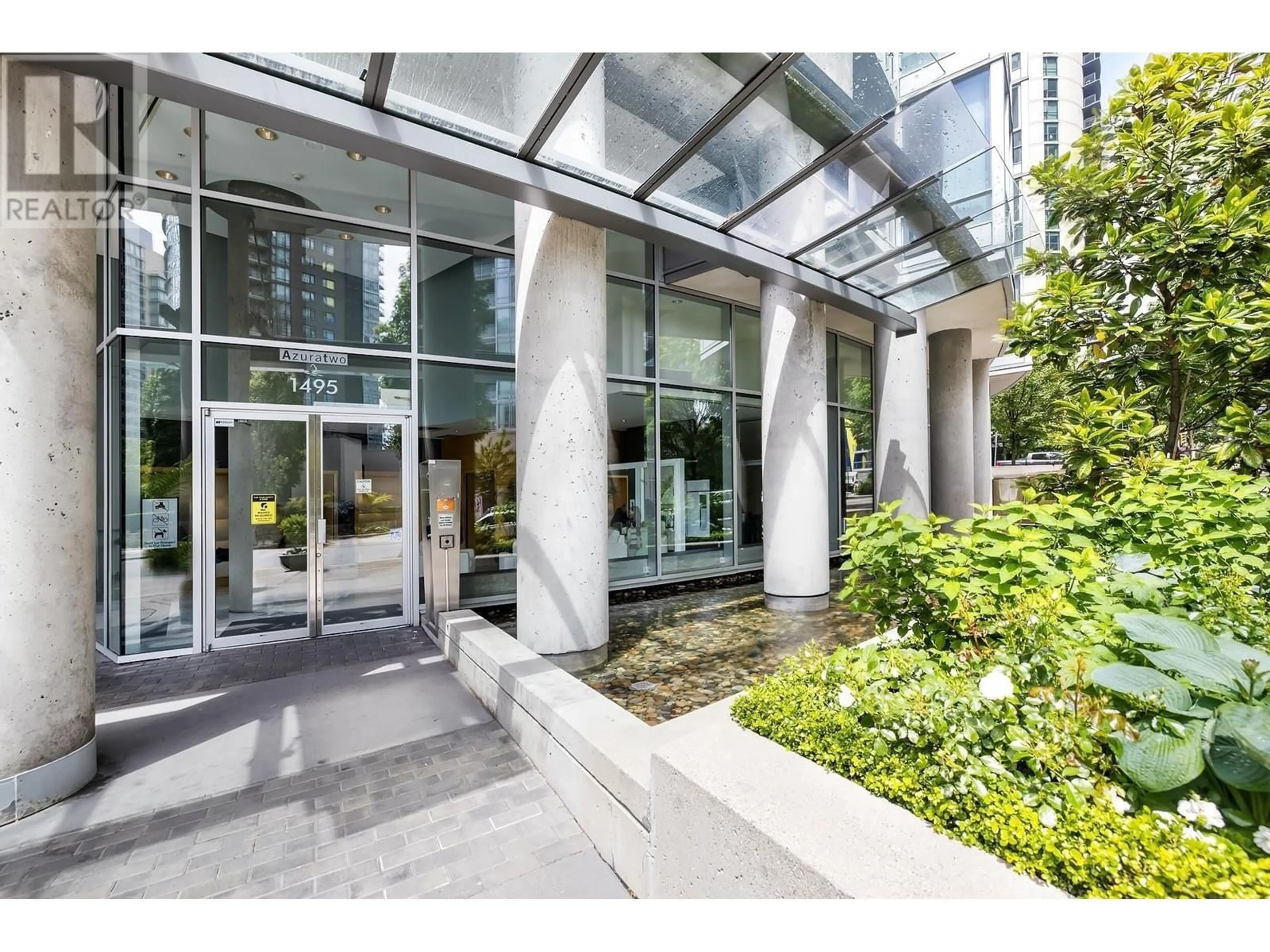 Indoor foyer for 1806 1495 RICHARDS STREET, Vancouver British Columbia V6Z3E3