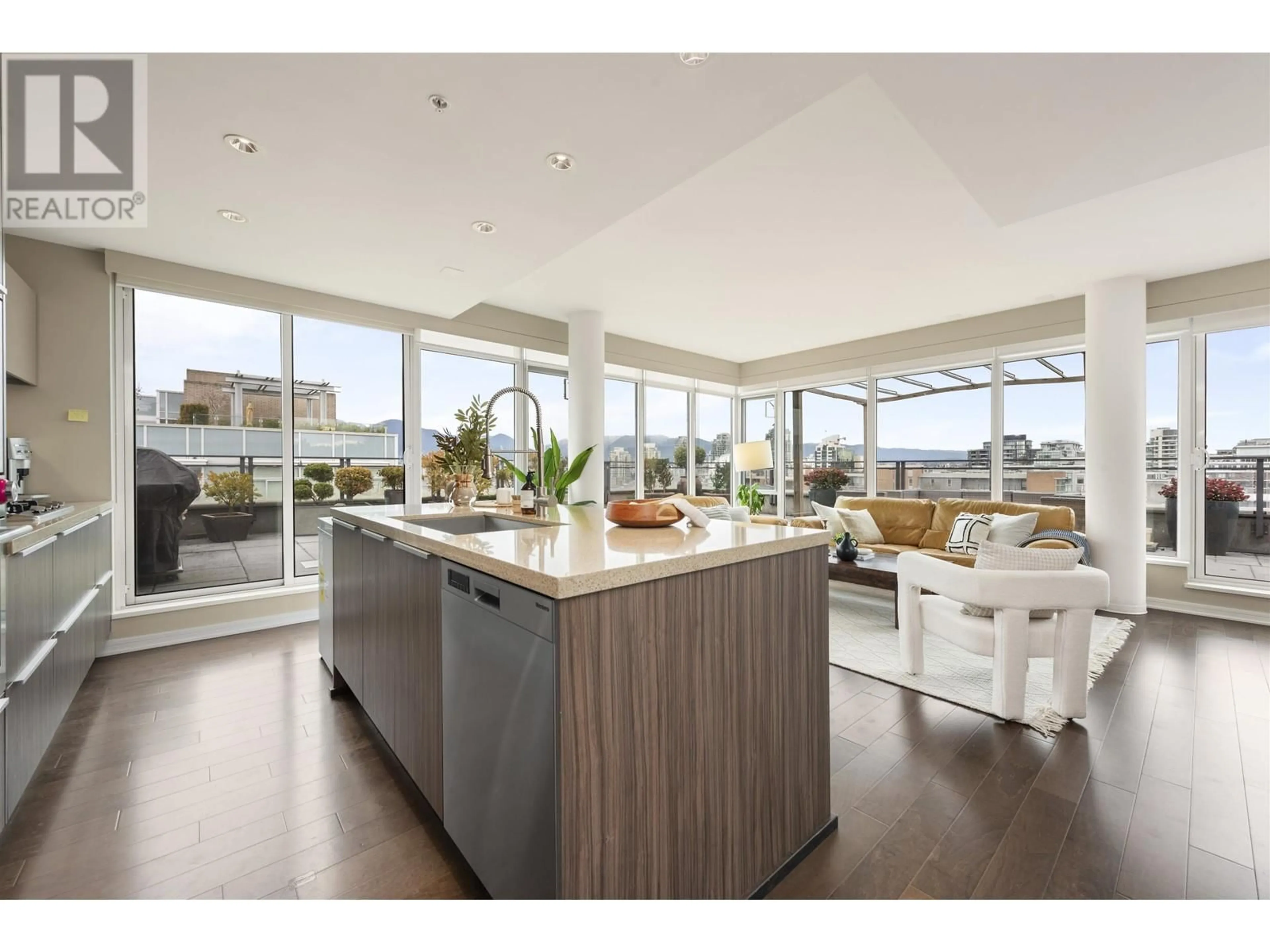Open concept kitchen, unknown for 1108 - 181 1ST AVENUE, Vancouver British Columbia V5Y0E3