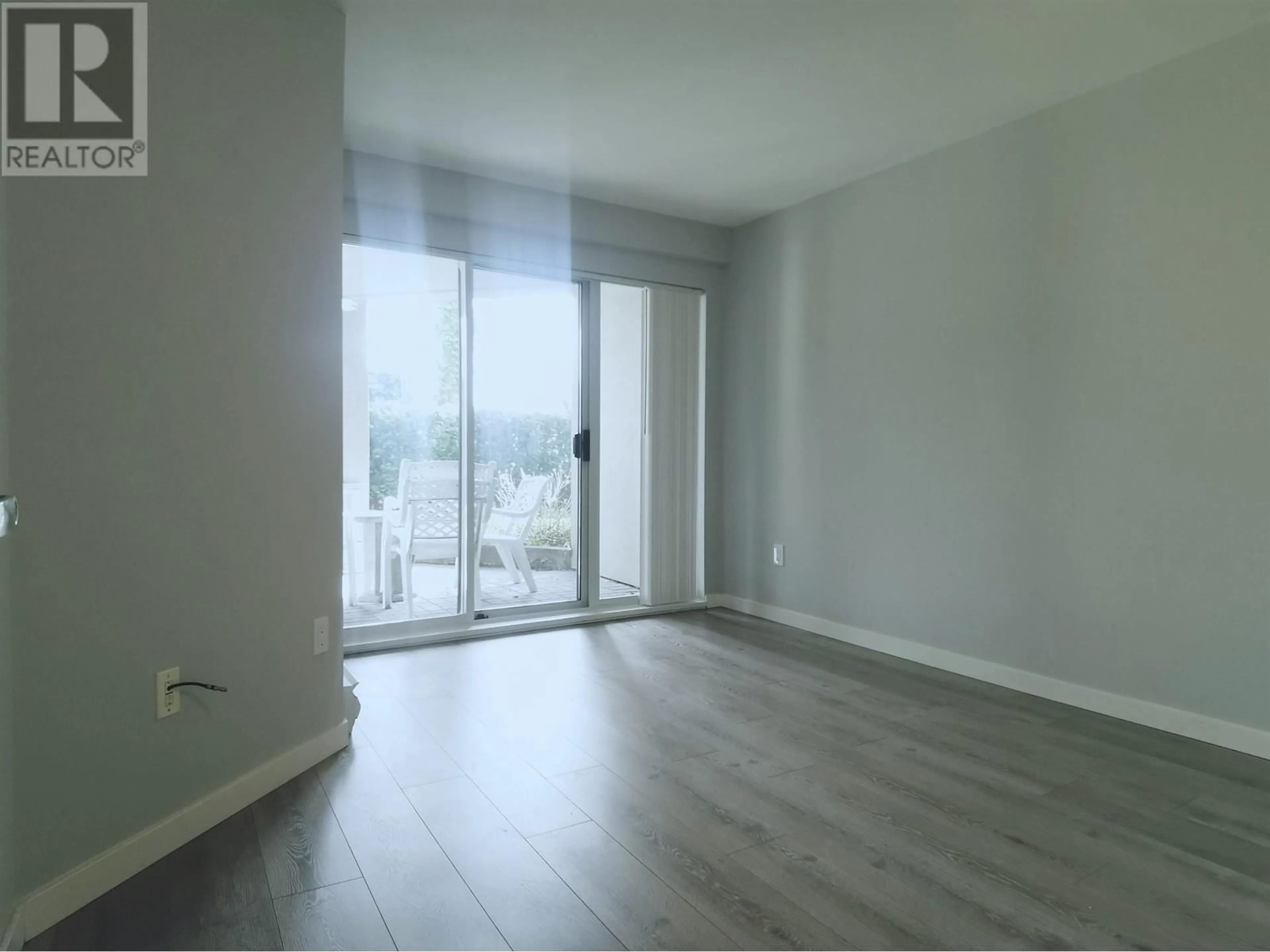 A pic of a room for 105 - 519 TWELFTH STREET, New Westminster British Columbia V3M6V9