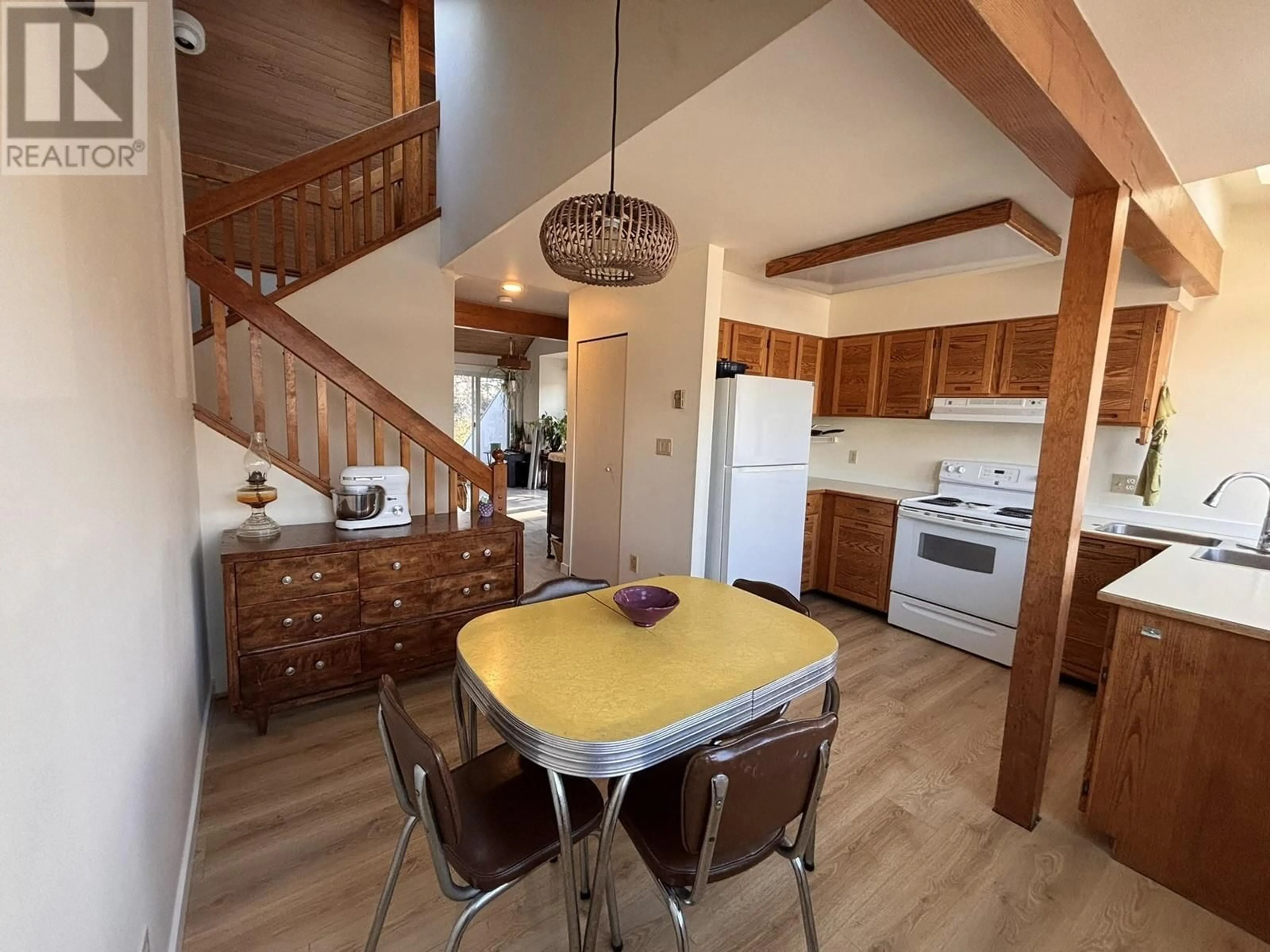 Open concept kitchen, unknown for 9 - 5753 WHARF AVENUE, Sechelt British Columbia V7Z0H5