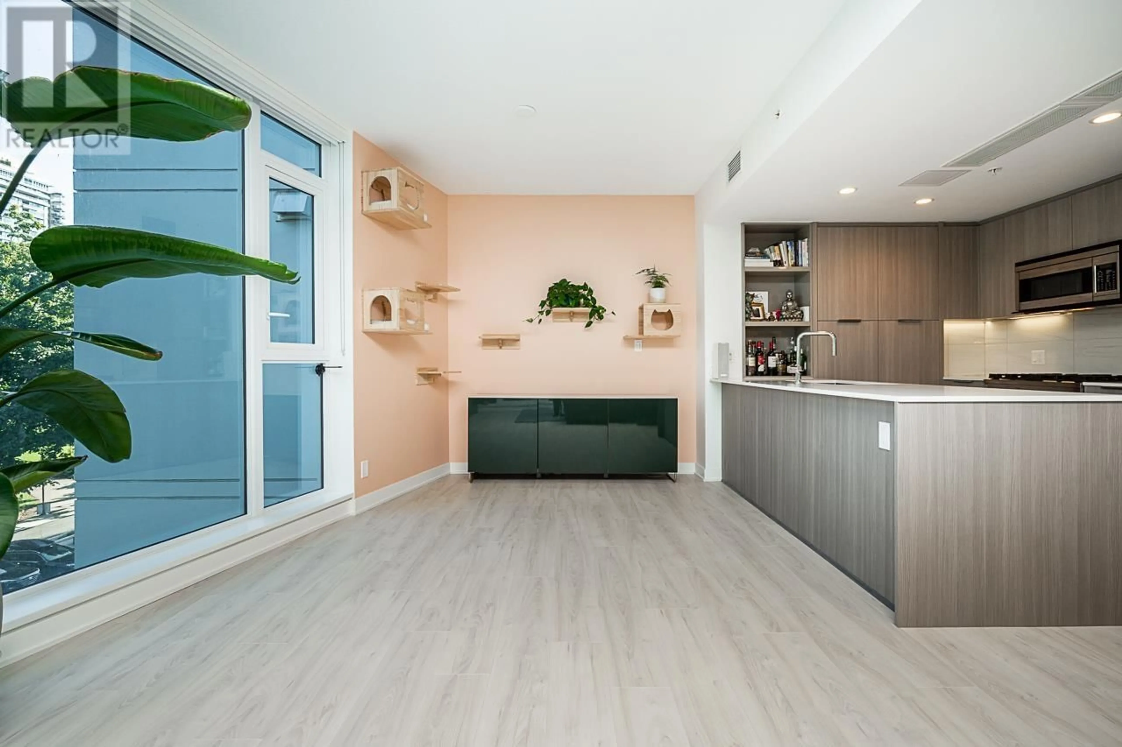 Unknown for 407 - 1401 HUNTER STREET, North Vancouver British Columbia V7J0E2