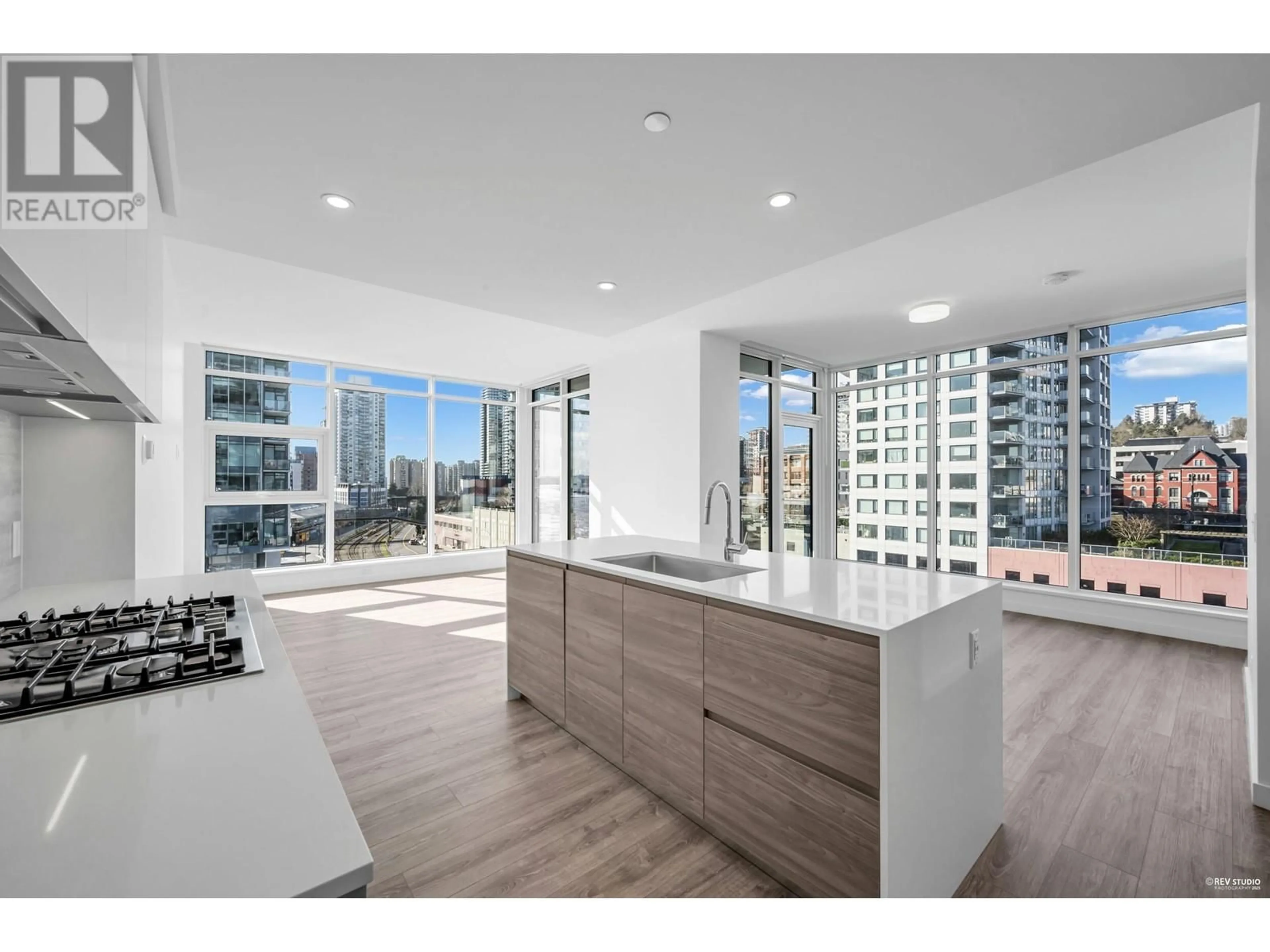 Open concept kitchen, unknown for 604 - 660 QUAYSIDE DRIVE, New Westminster British Columbia V3M0P2