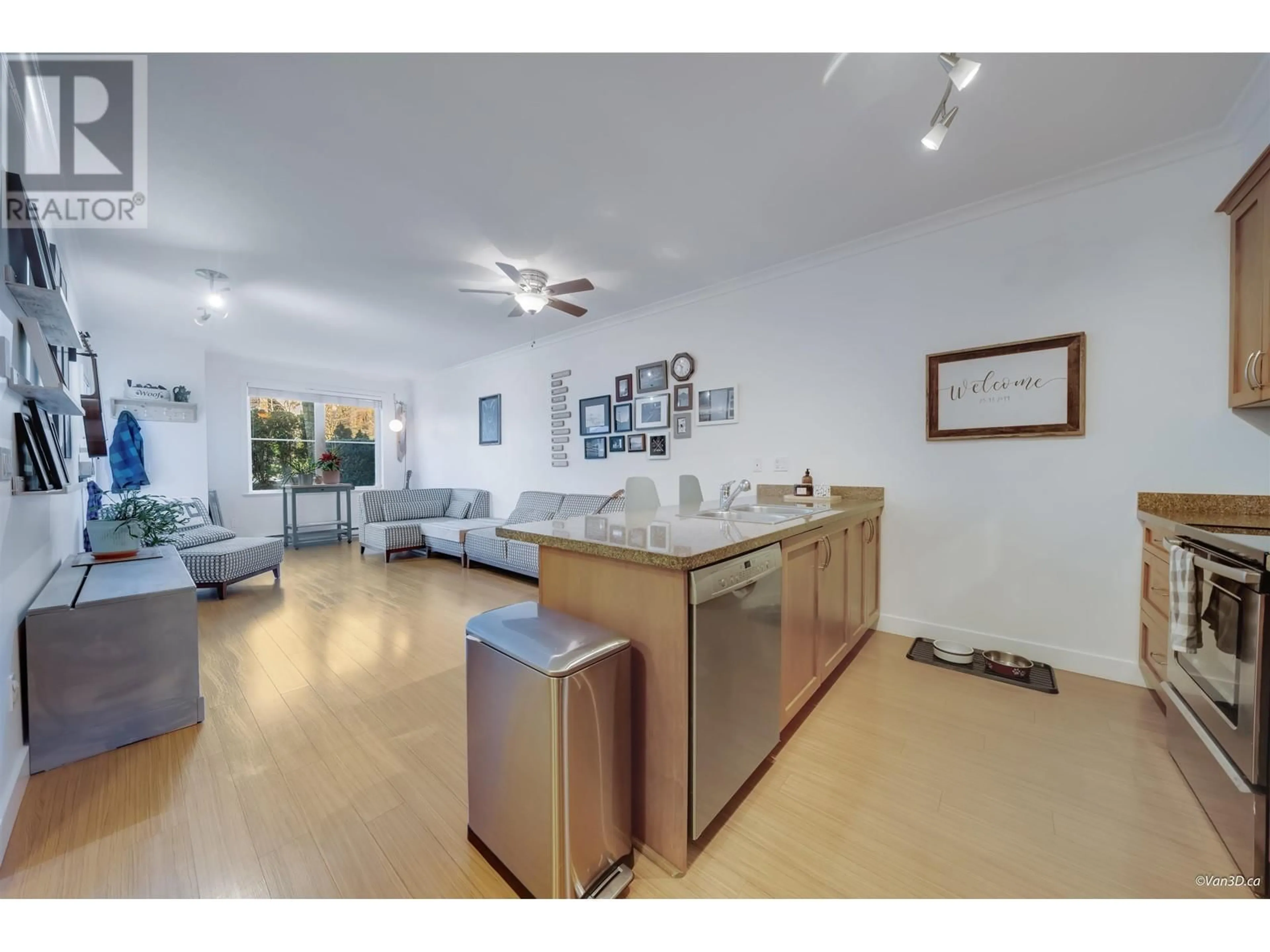 Open concept kitchen, unknown for 106 - 1375 VIEW CRESCENT, Delta British Columbia V4L0A3
