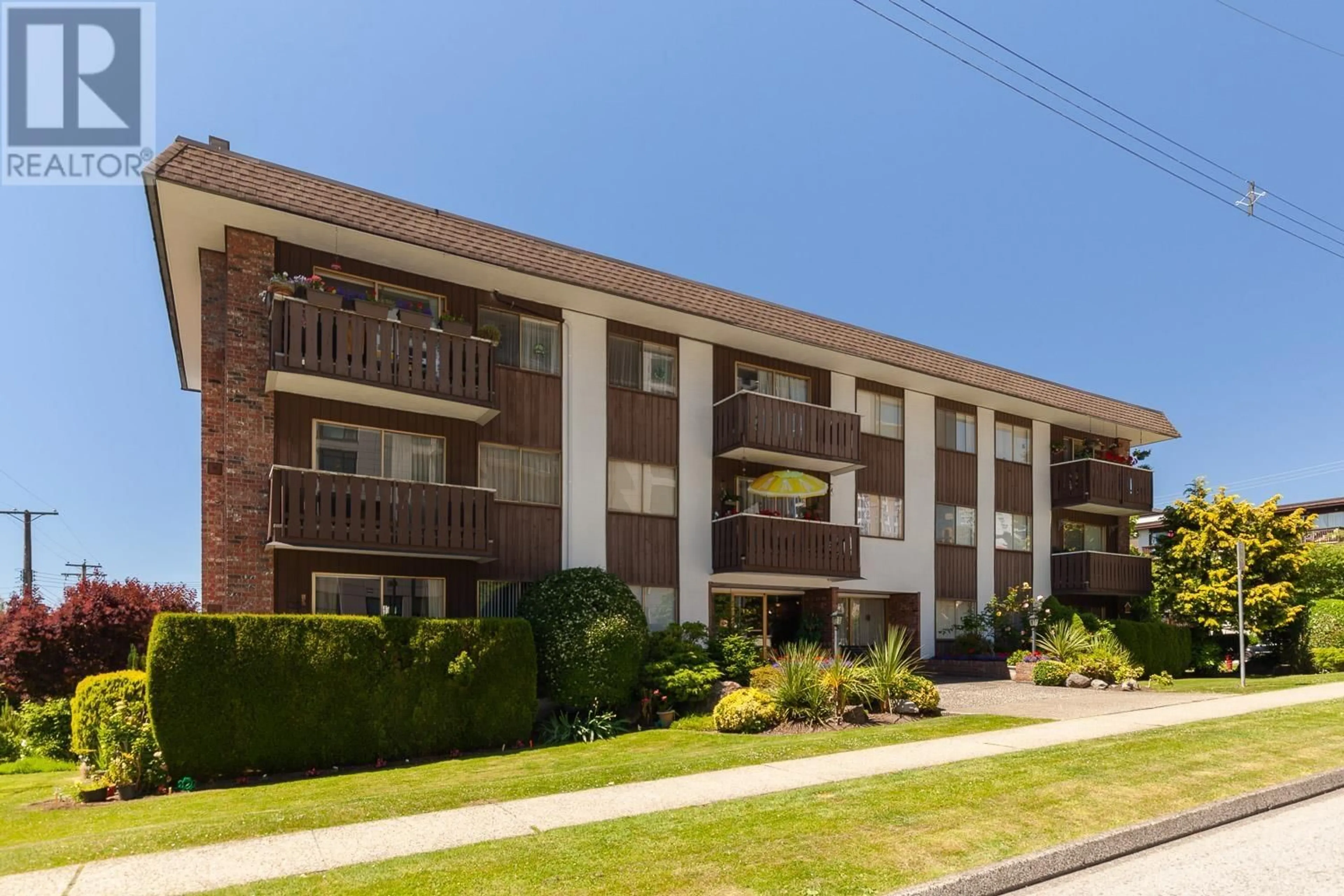 Unknown for 116 - 1345 CHESTERFIELD AVENUE, North Vancouver British Columbia V7M2N1