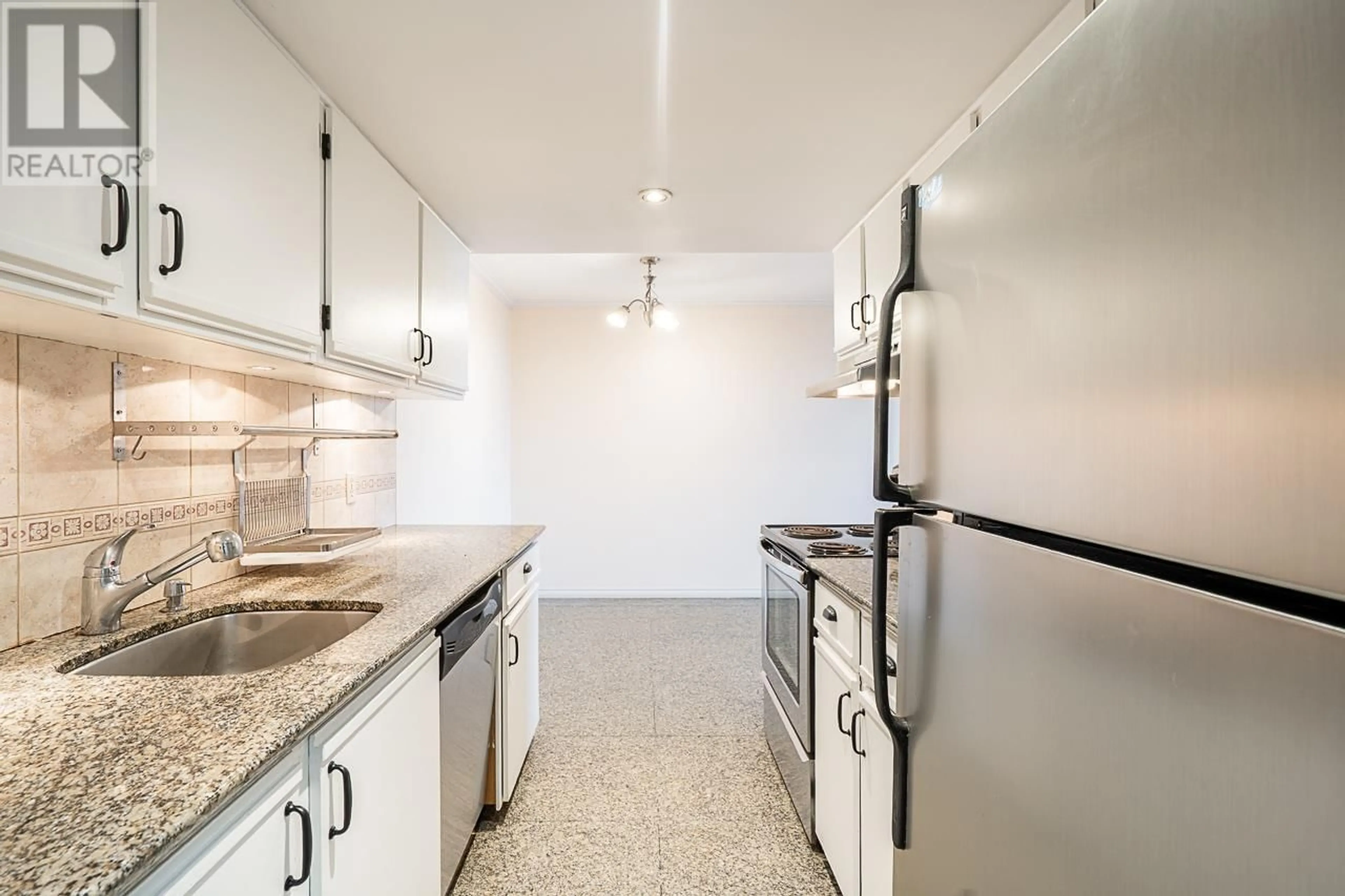 Standard kitchen, ceramic/tile floor for 805 - 1026 QUEENS AVENUE, New Westminster British Columbia V3M6B2
