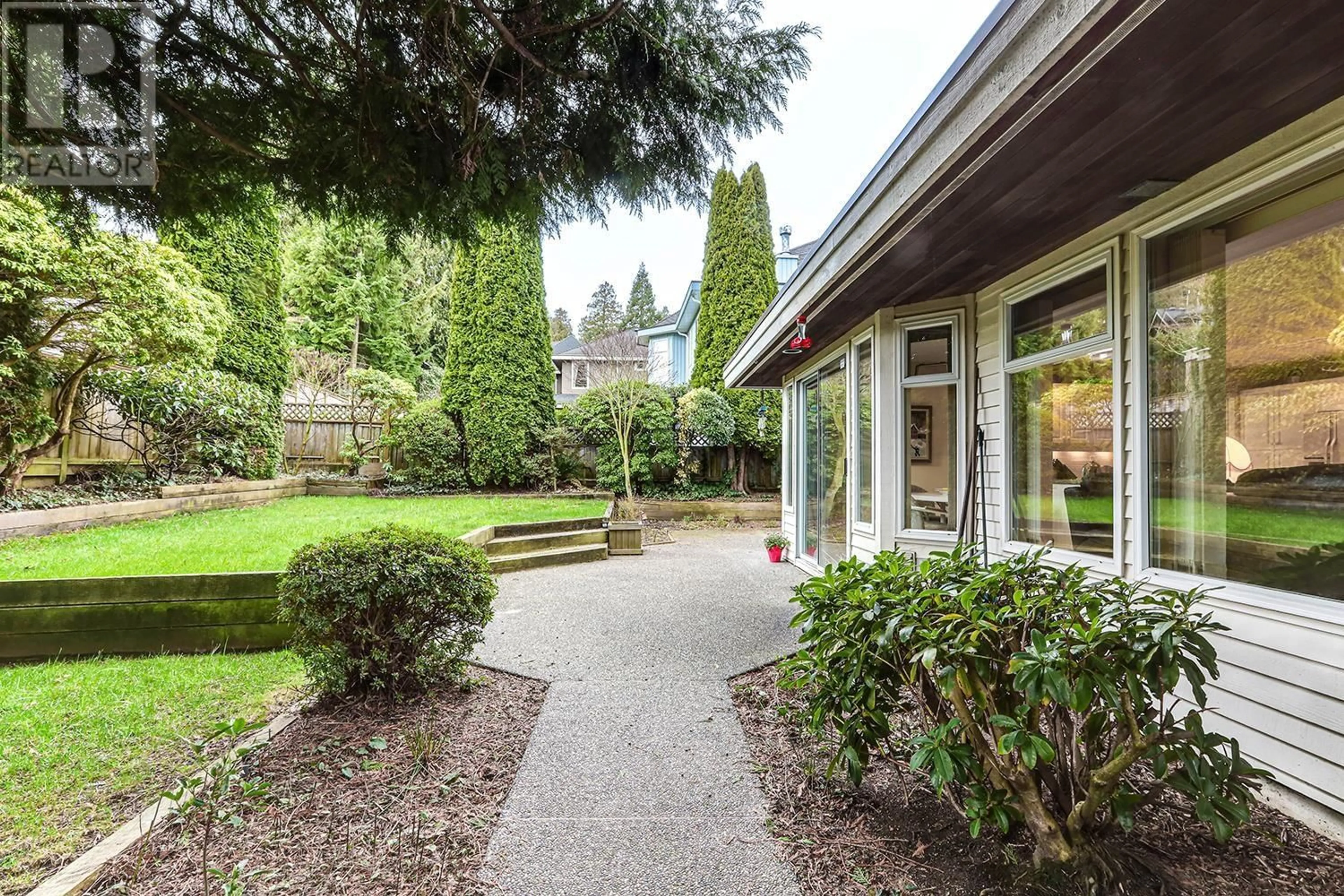 Patio, street for 1254 PACIFIC DRIVE, Tsawwassen British Columbia V4M4B2