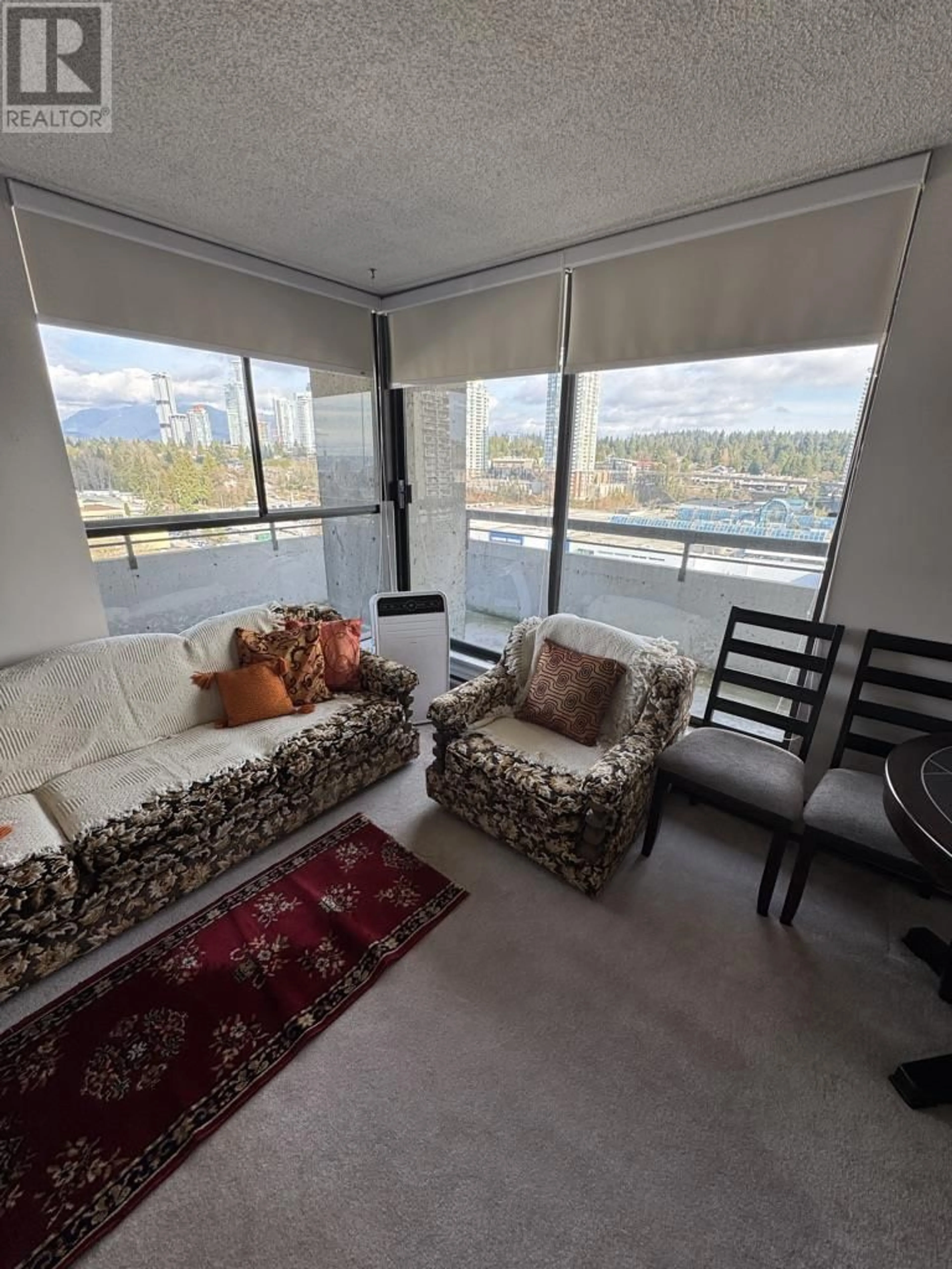 Living room with furniture, unknown for 1606 - 3755 BARTLETT COURT, Burnaby British Columbia V3J7G7