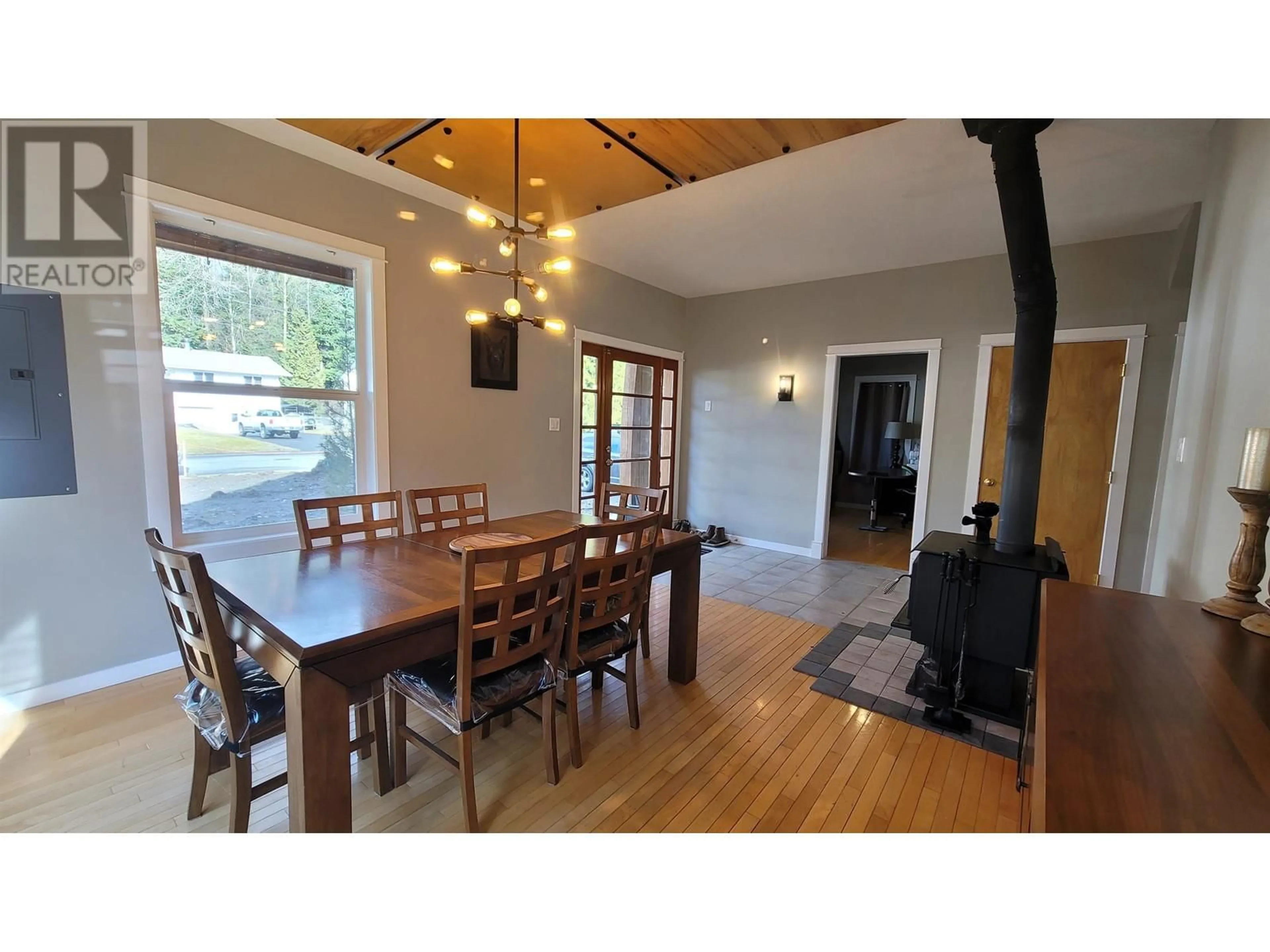 Dining room, wood/laminate floor for 4839 DAIRY AVENUE, Terrace British Columbia V8G5S9