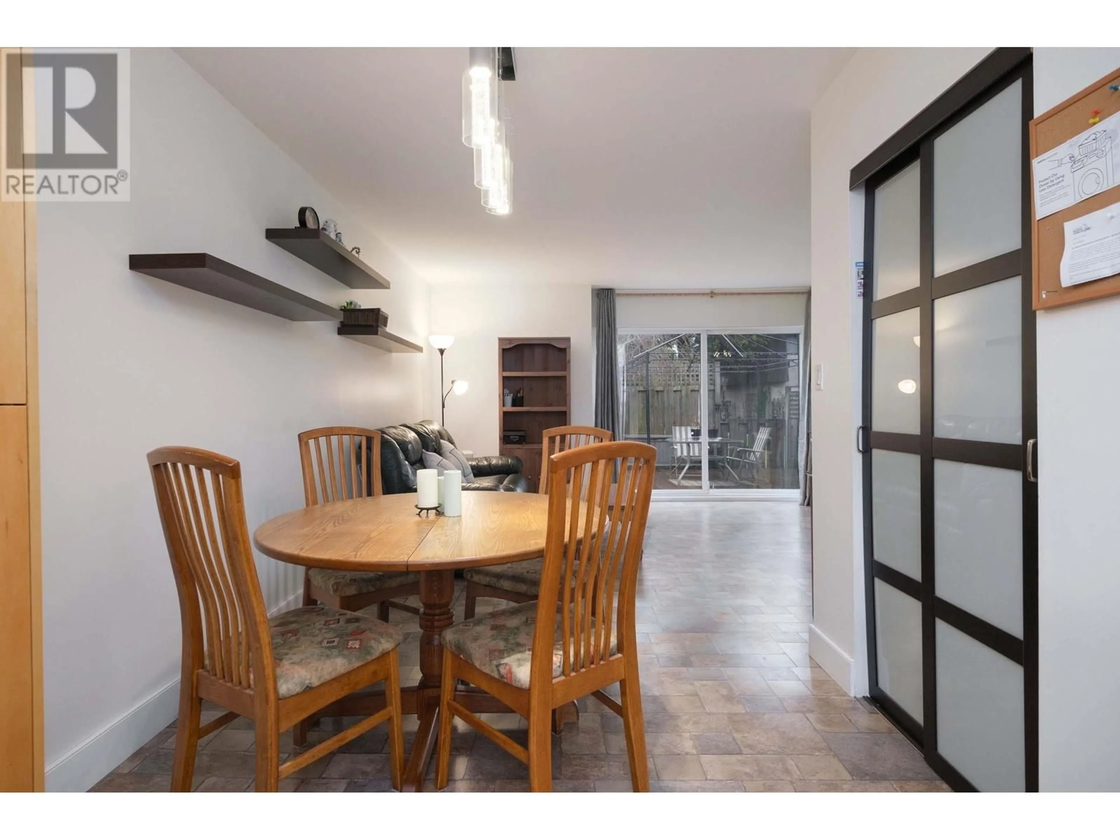 Dining room, unknown for 899 OLD LILLOOET ROAD, North Vancouver British Columbia V7J2H6