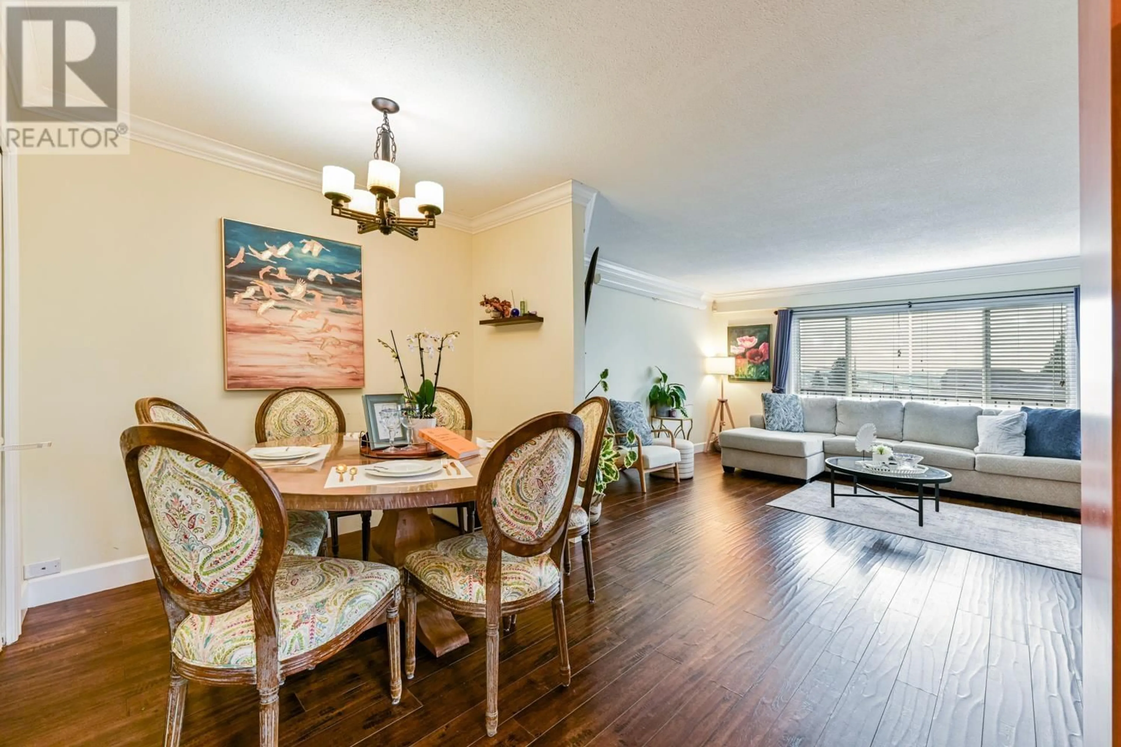 Dining room, wood/laminate floor for 2097 - 2099 DAWES HILL ROAD, Coquitlam British Columbia V3K1M8