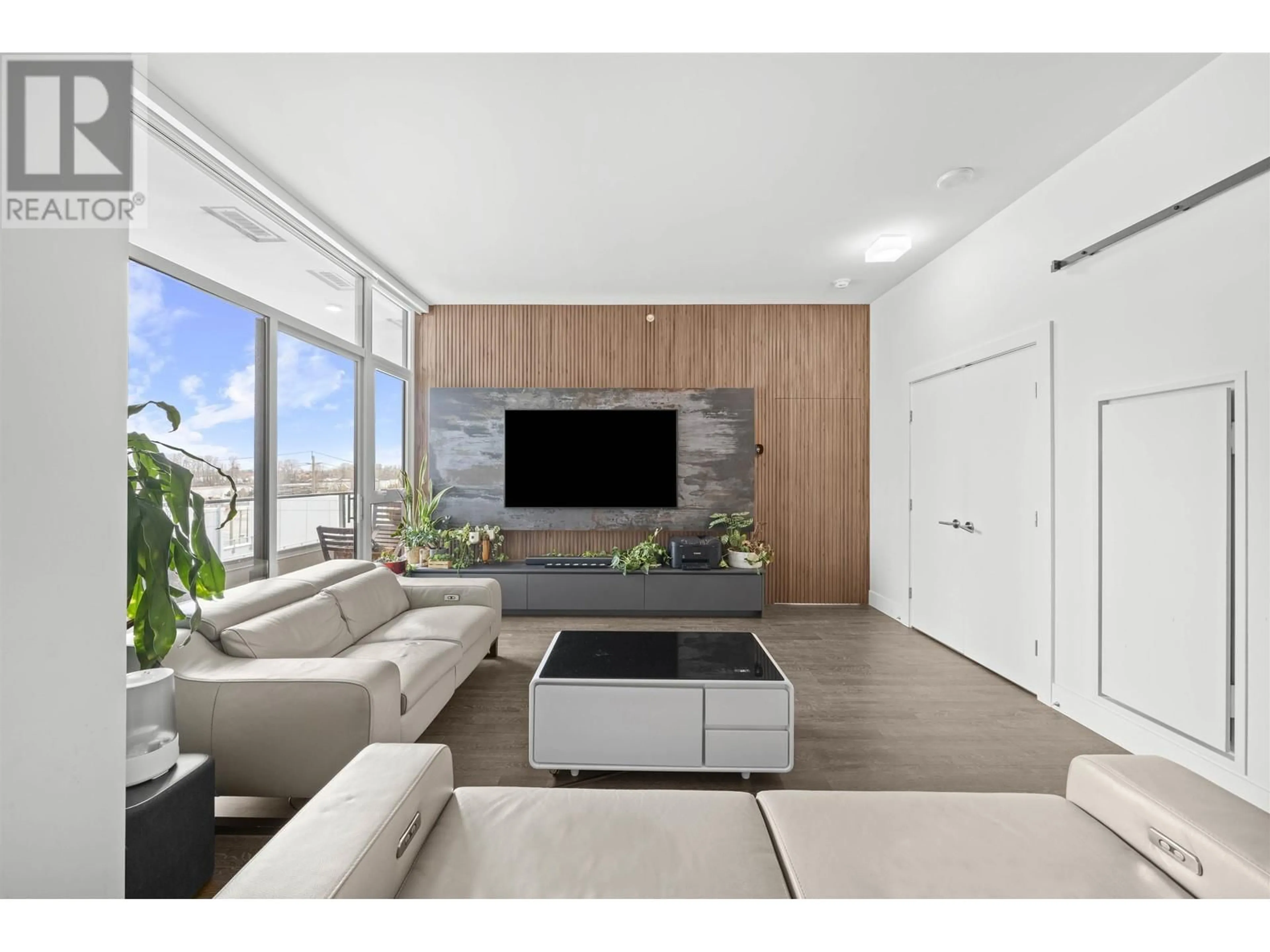 Living room with furniture, unknown for 504 - 3438 SAWMILL CRESCENT, Vancouver British Columbia V5S0E3