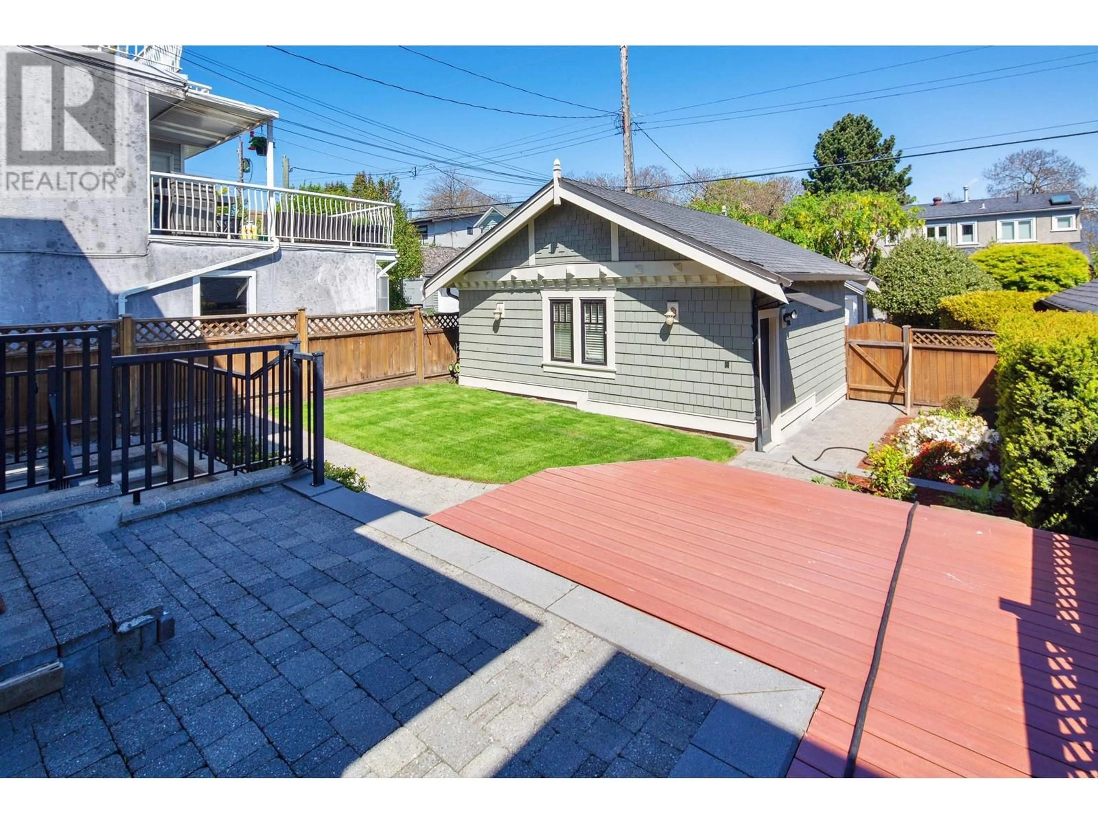 Patio, street for 4509 W 8TH AVENUE, Vancouver British Columbia V6R2A4