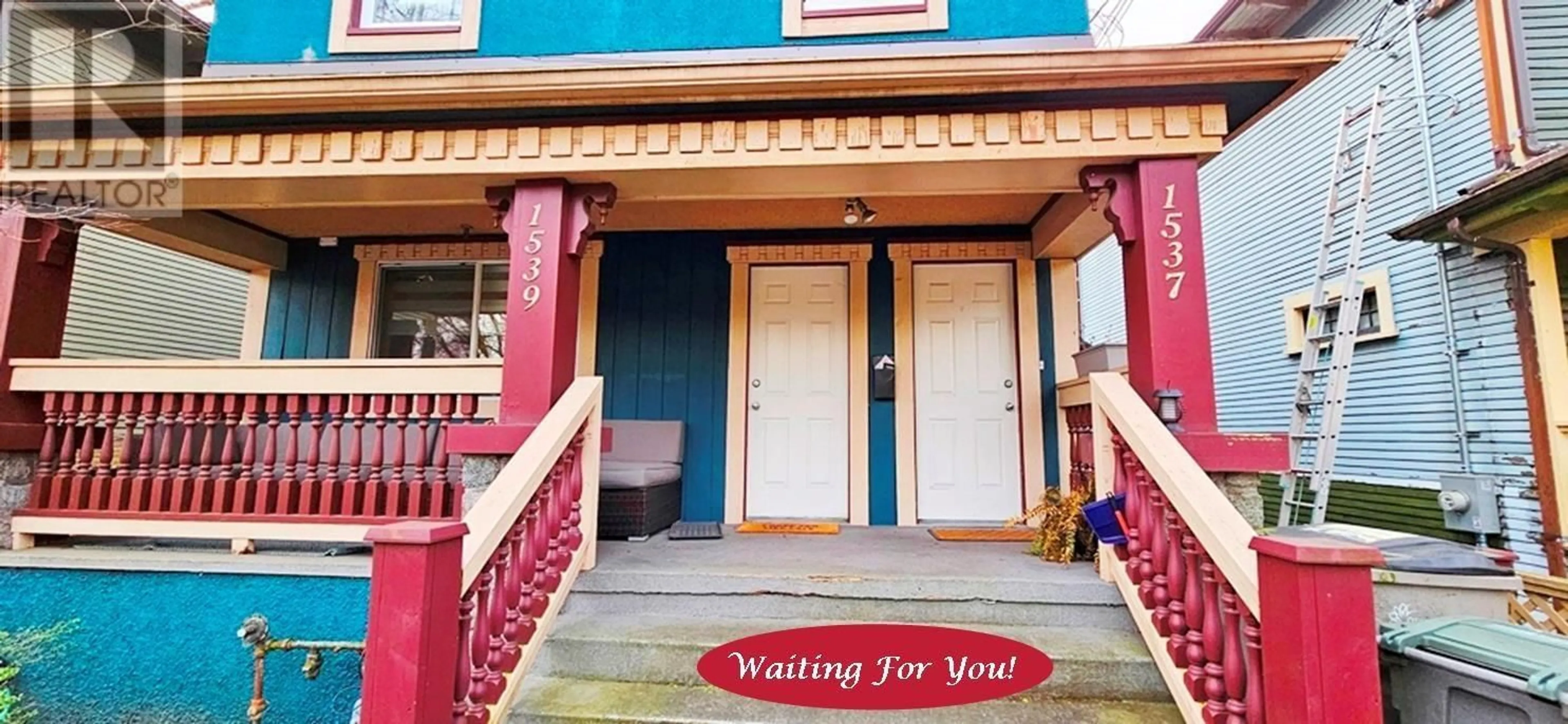 Indoor entryway for 1537 VICTORIA DRIVE, Vancouver British Columbia V5L4H1