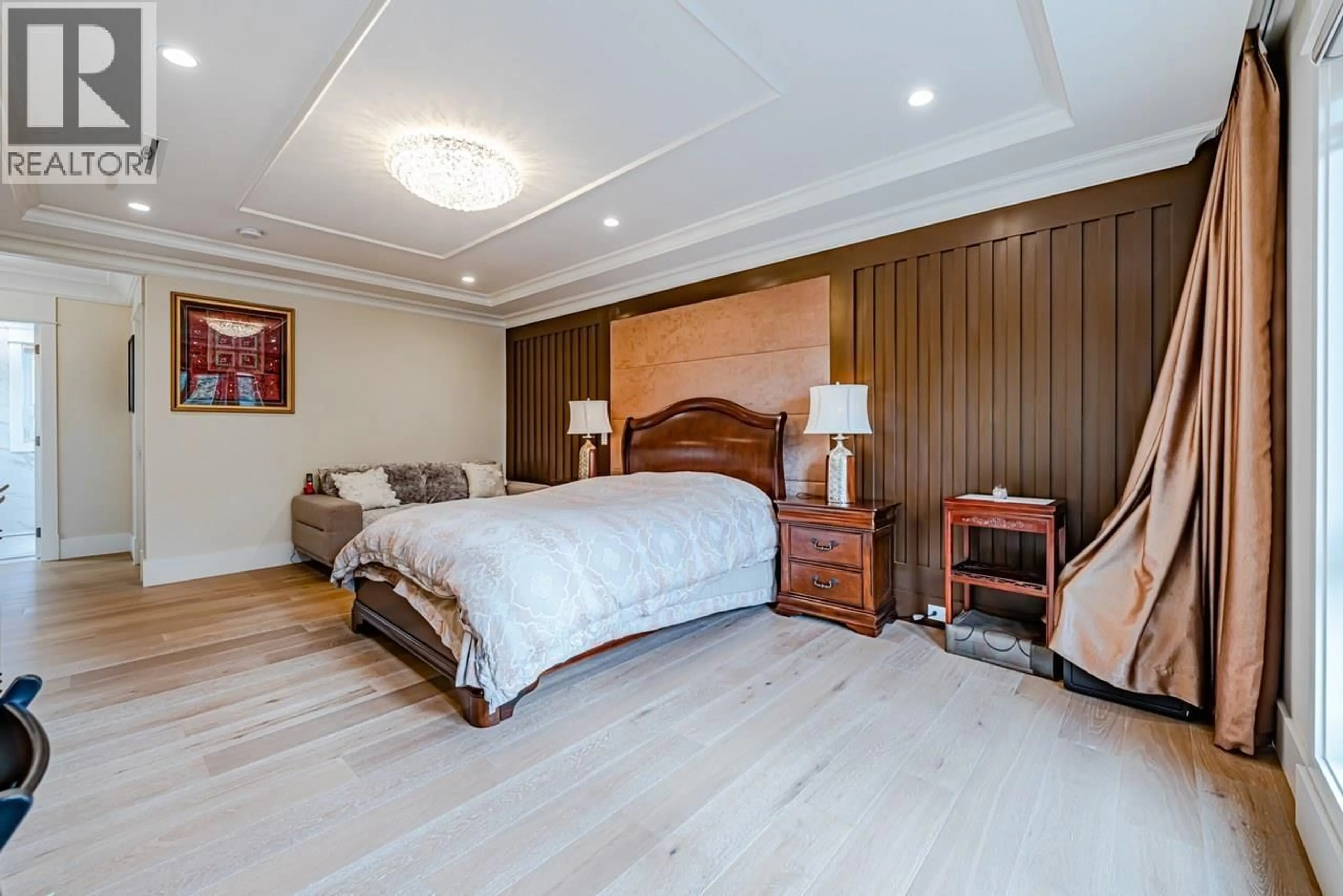 Bedroom with bed, wood/laminate floor for 8631 FAIRDELL CRESCENT, Richmond British Columbia V7C1W5
