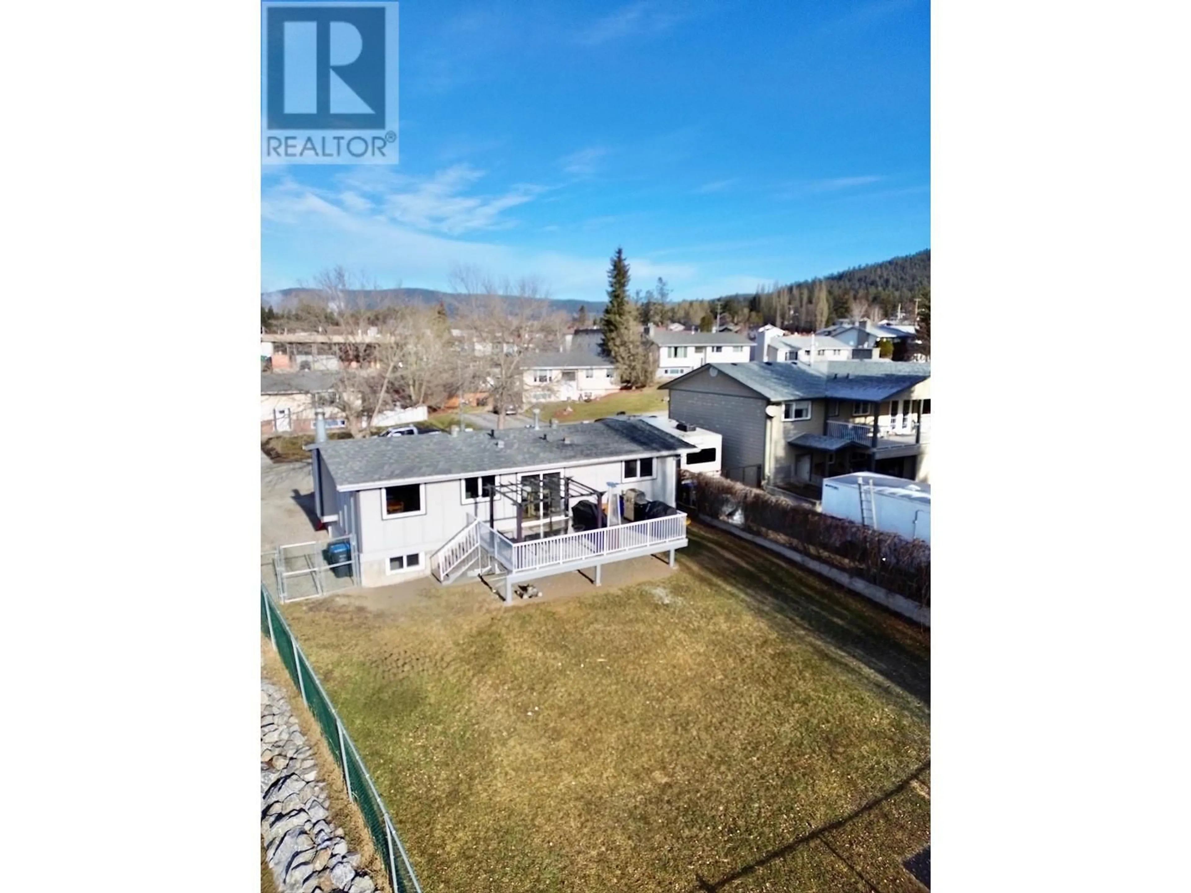 A pic from outside/outdoor area/front of a property/back of a property/a pic from drone, water/lake/river/ocean view for 630 SMITH STREET, Williams Lake British Columbia V2G4A5