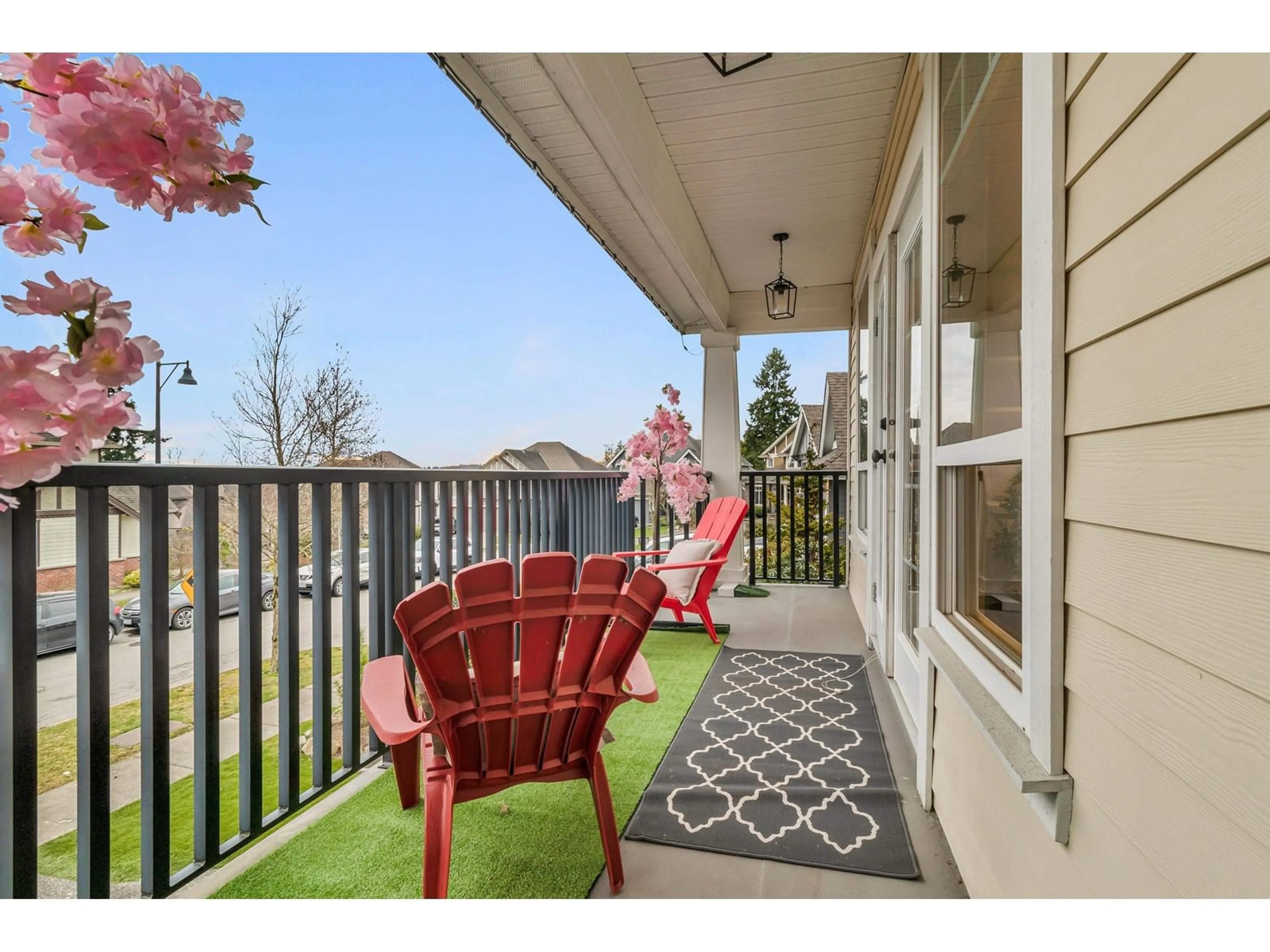 Patio, water/lake/river/ocean view for 16535 59 AVENUE, Surrey British Columbia V3S4G2