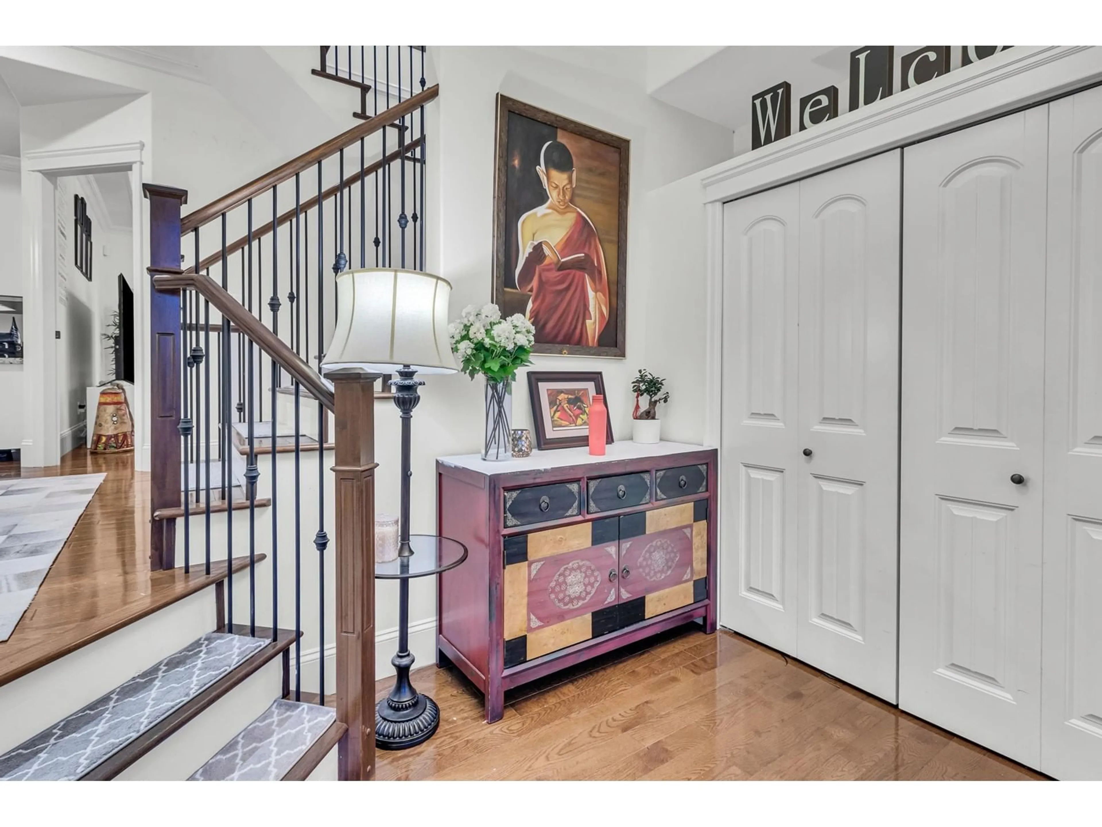 Indoor entryway for 16535 59 AVENUE, Surrey British Columbia V3S4G2