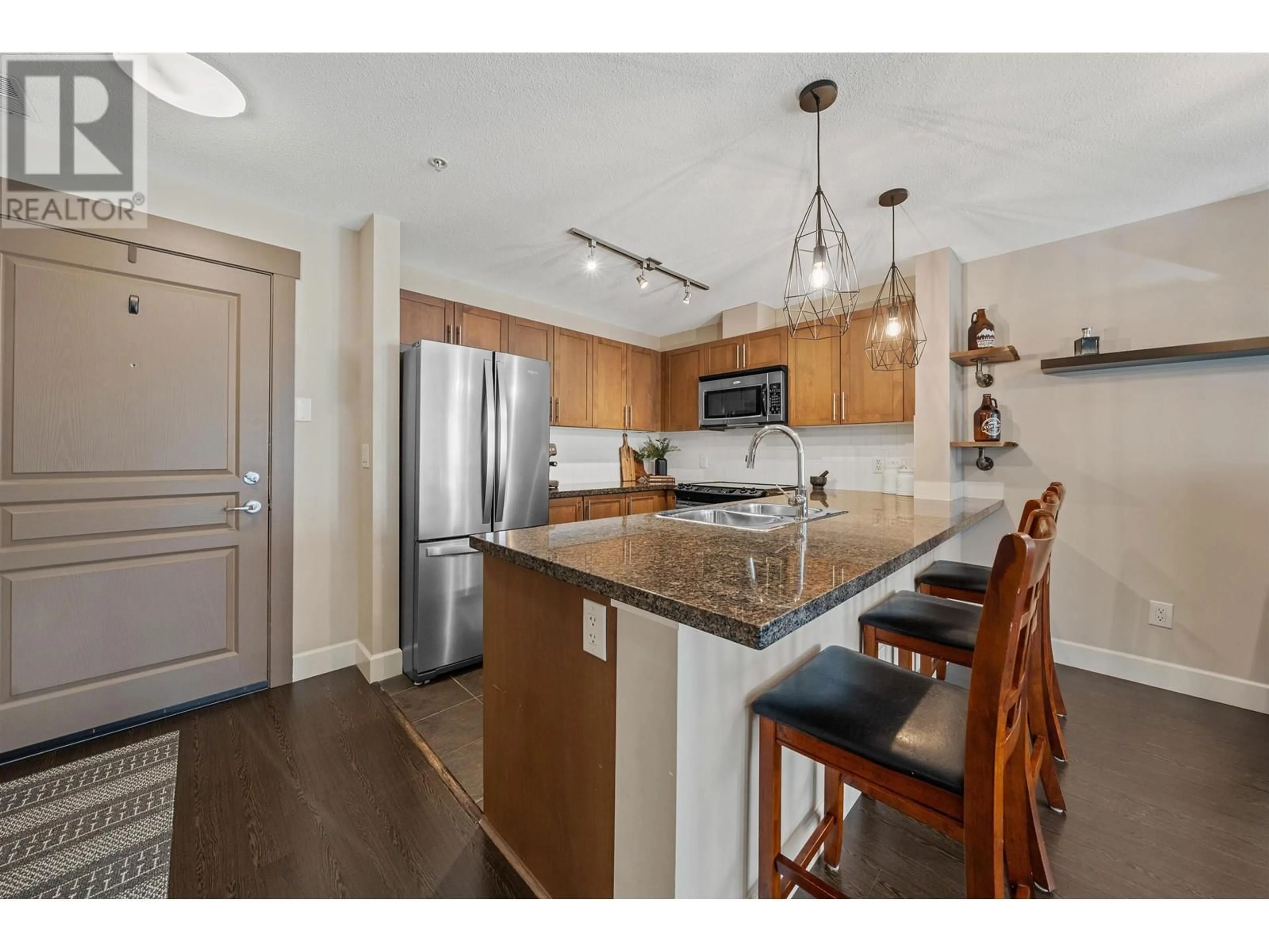 Open concept kitchen, unknown for 213 12283 224 STREET, Maple Ridge British Columbia V2X8Z3