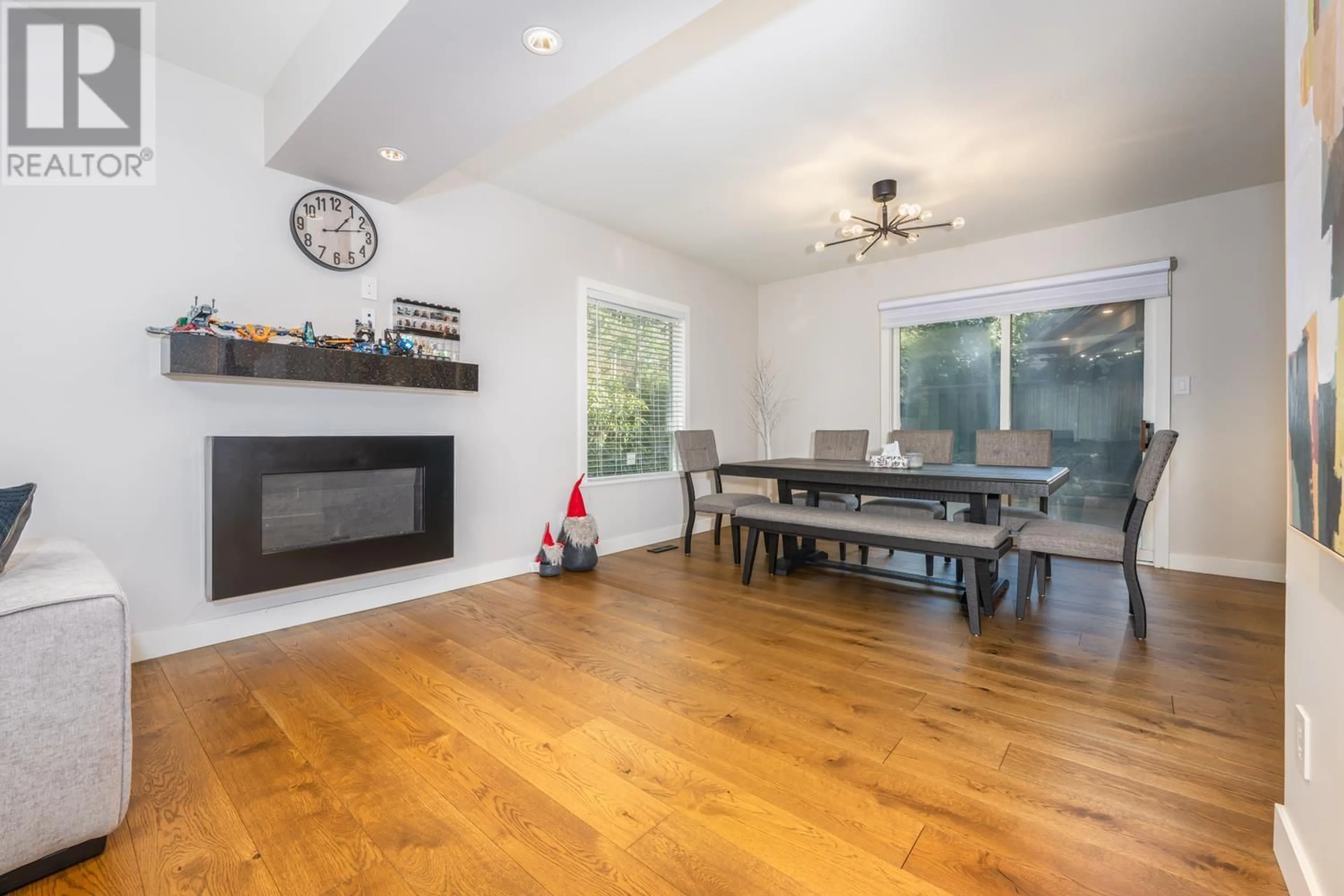 Unknown for 5202 SPRUCEFEILD ROAD, West Vancouver British Columbia V7W2X6