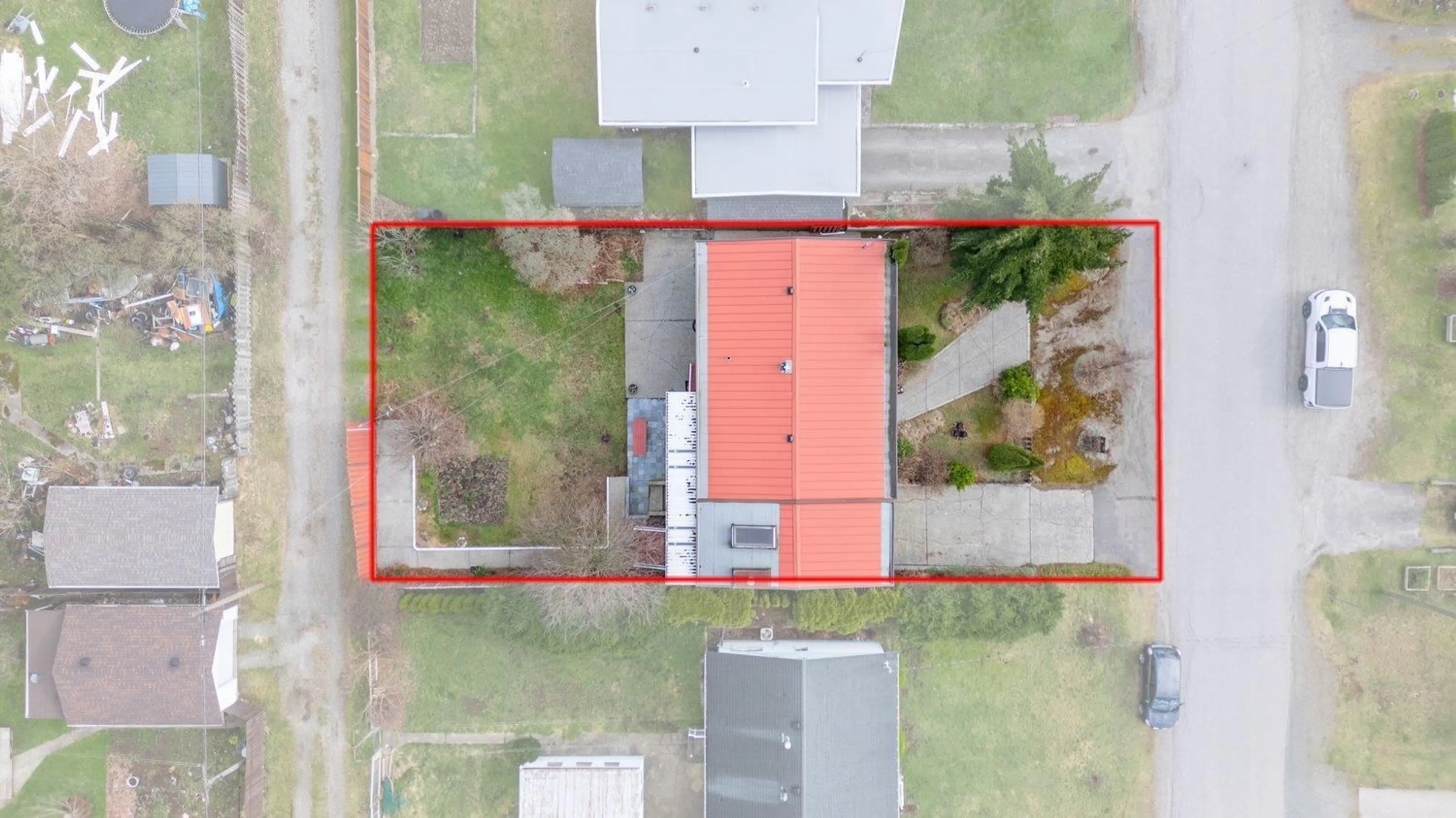 A pic from outside/outdoor area/front of a property/back of a property/a pic from drone, building for 577 RUPERT STREET|Hope, Hope British Columbia V0X1L0