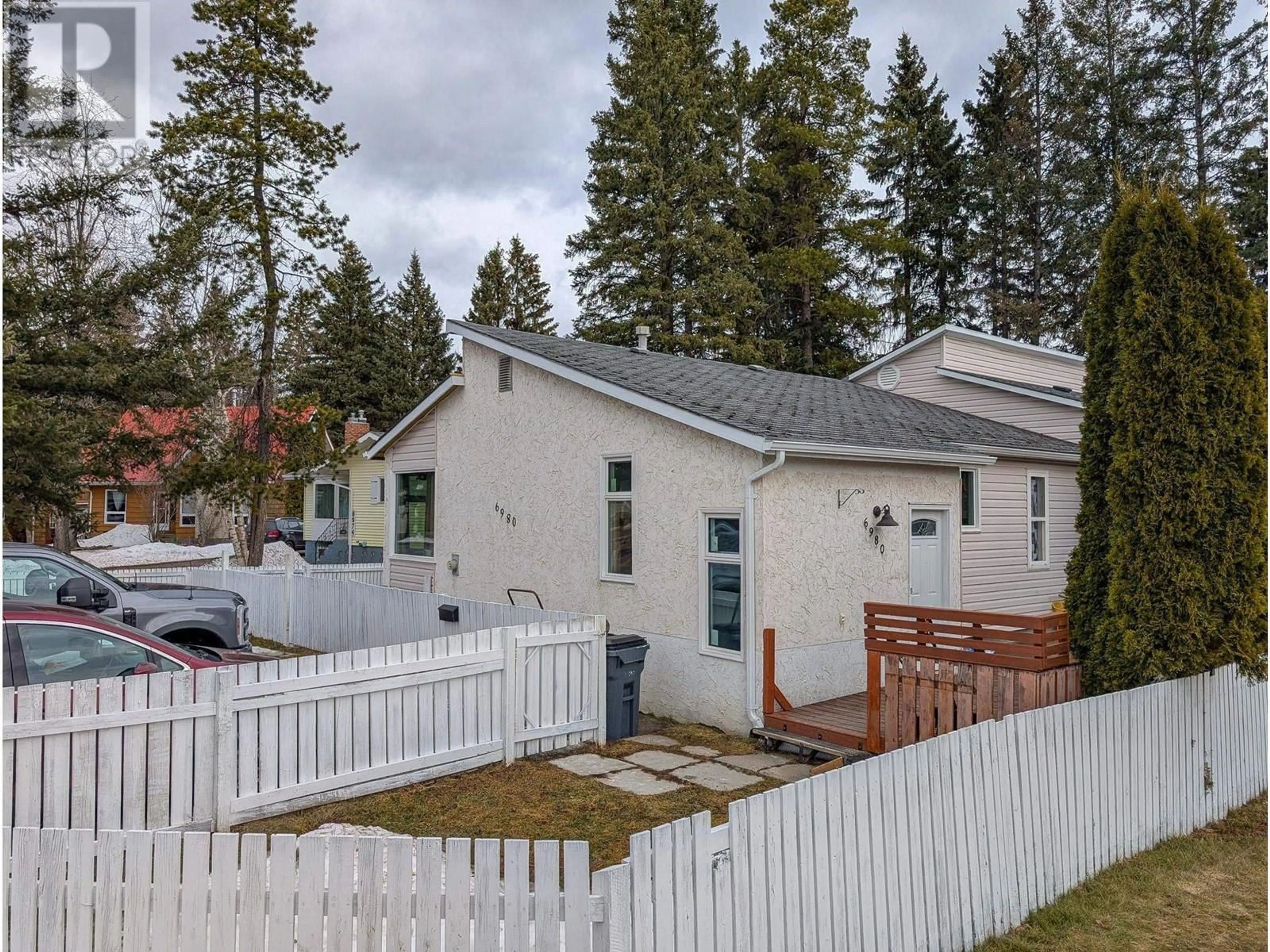 A pic from outside/outdoor area/front of a property/back of a property/a pic from drone, street for 6980 GLADSTONE PLACE, Prince George British Columbia V2N4A6