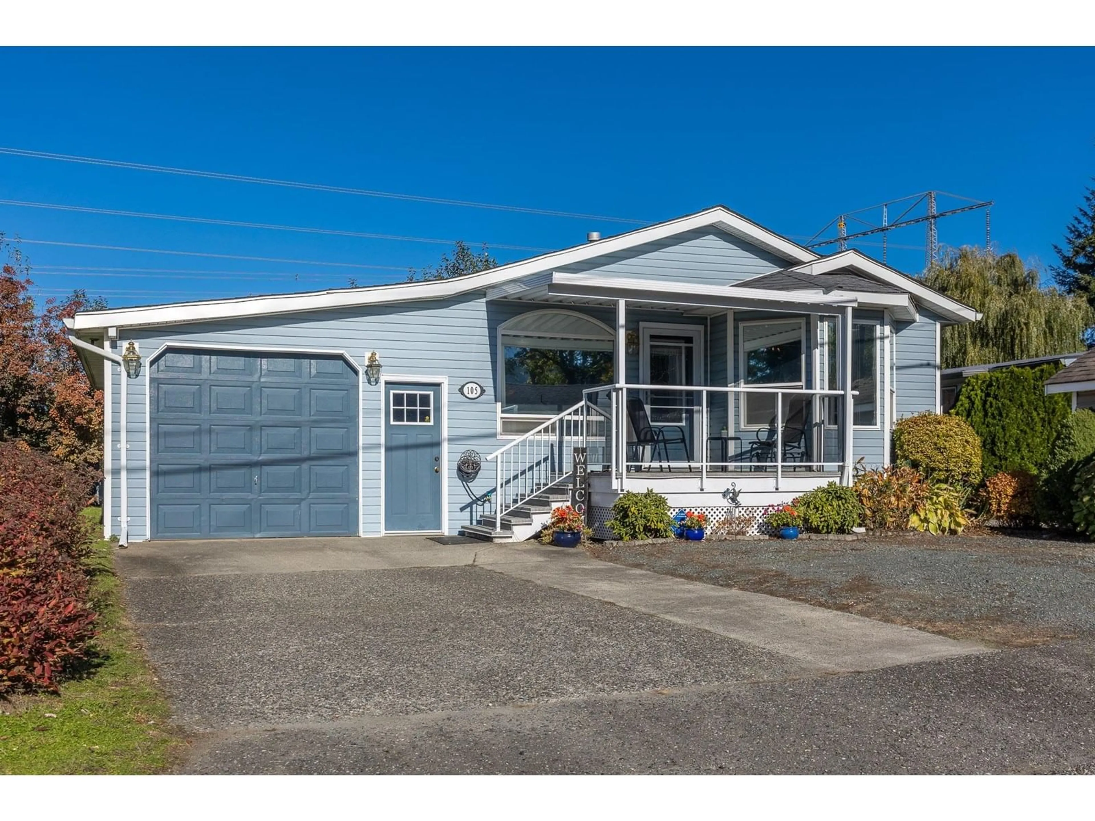 Home with vinyl exterior material, street for 105 - 6338 VEDDER ROAD, Chilliwack British Columbia V2R3R3