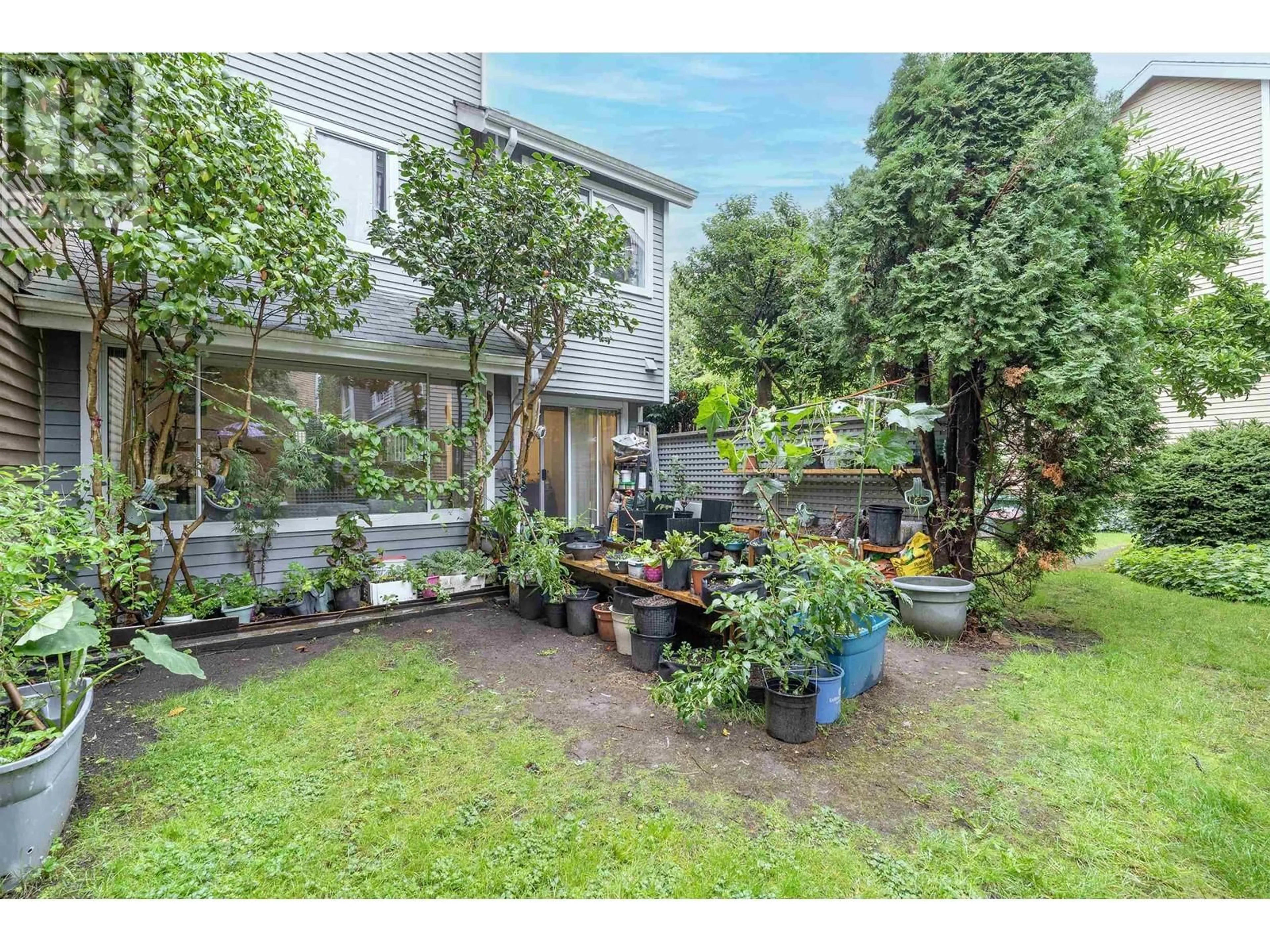 Patio, street for 52 7400 MINORU BOULEVARD, Richmond British Columbia V6Y3J5