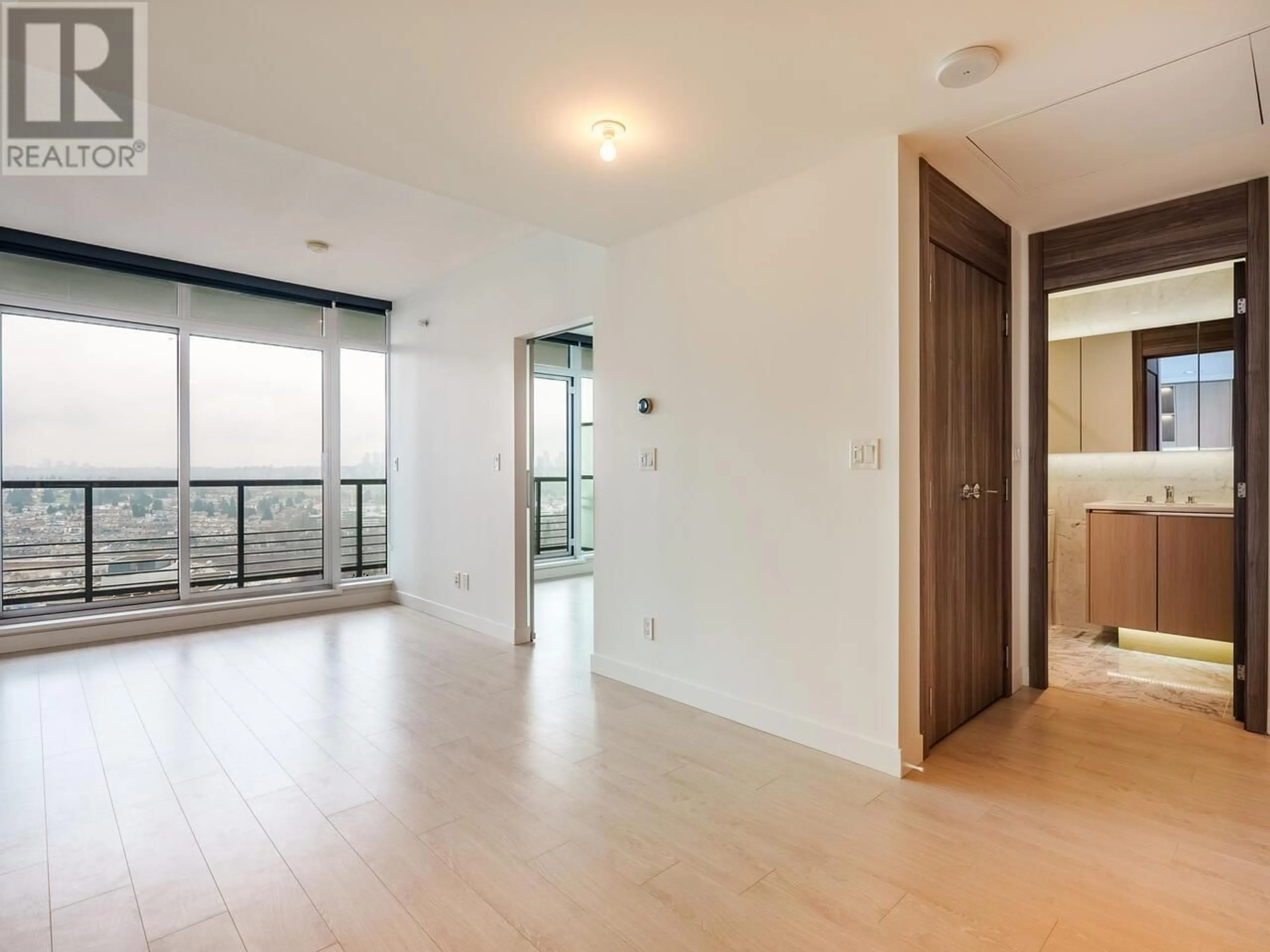 A pic of a room for 2510 - 4720 LOUGHEED HIGHWAY, Burnaby British Columbia V5C0M8