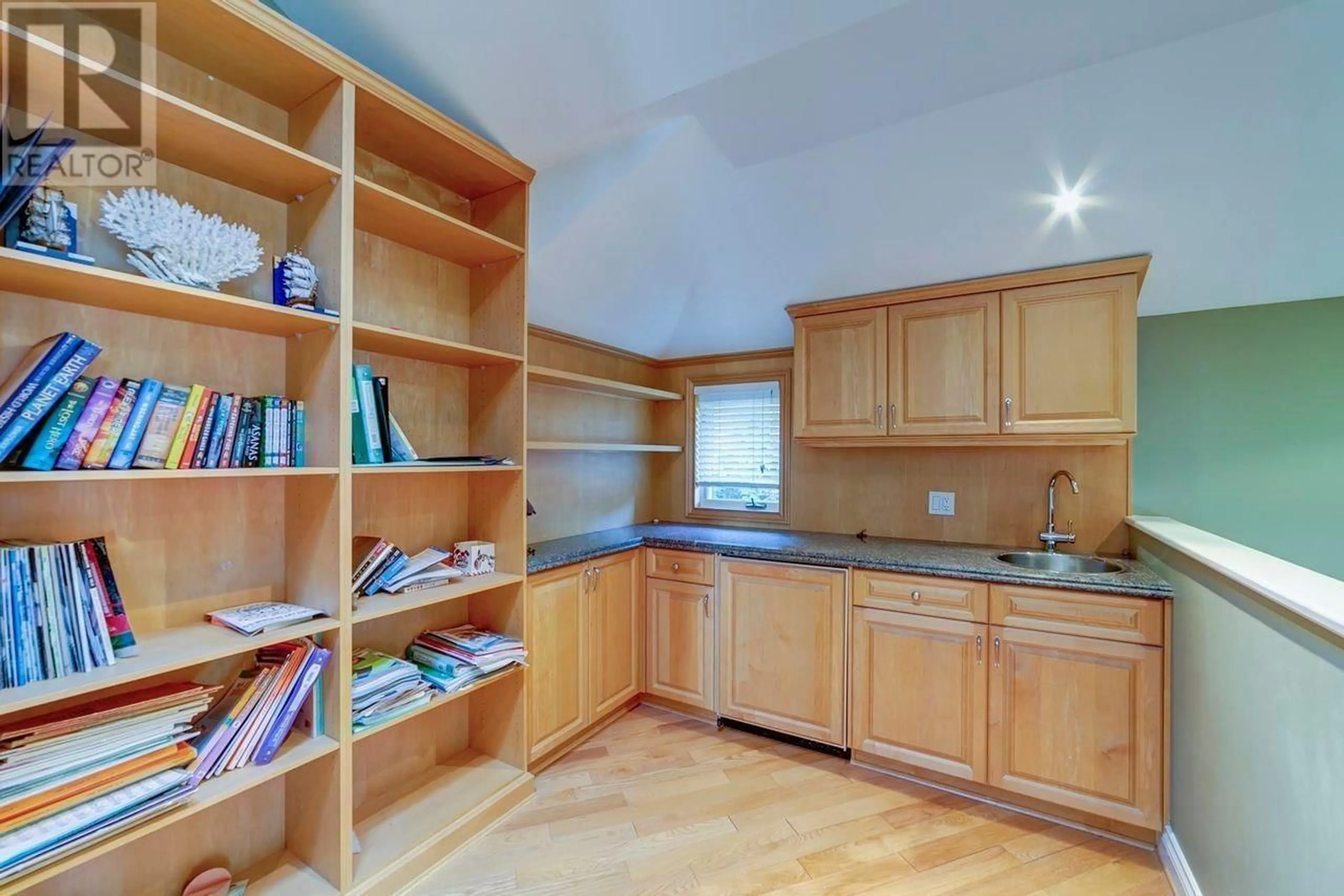 Unknown for 2336 WESTHILL DRIVE, West Vancouver British Columbia V7S2Z5