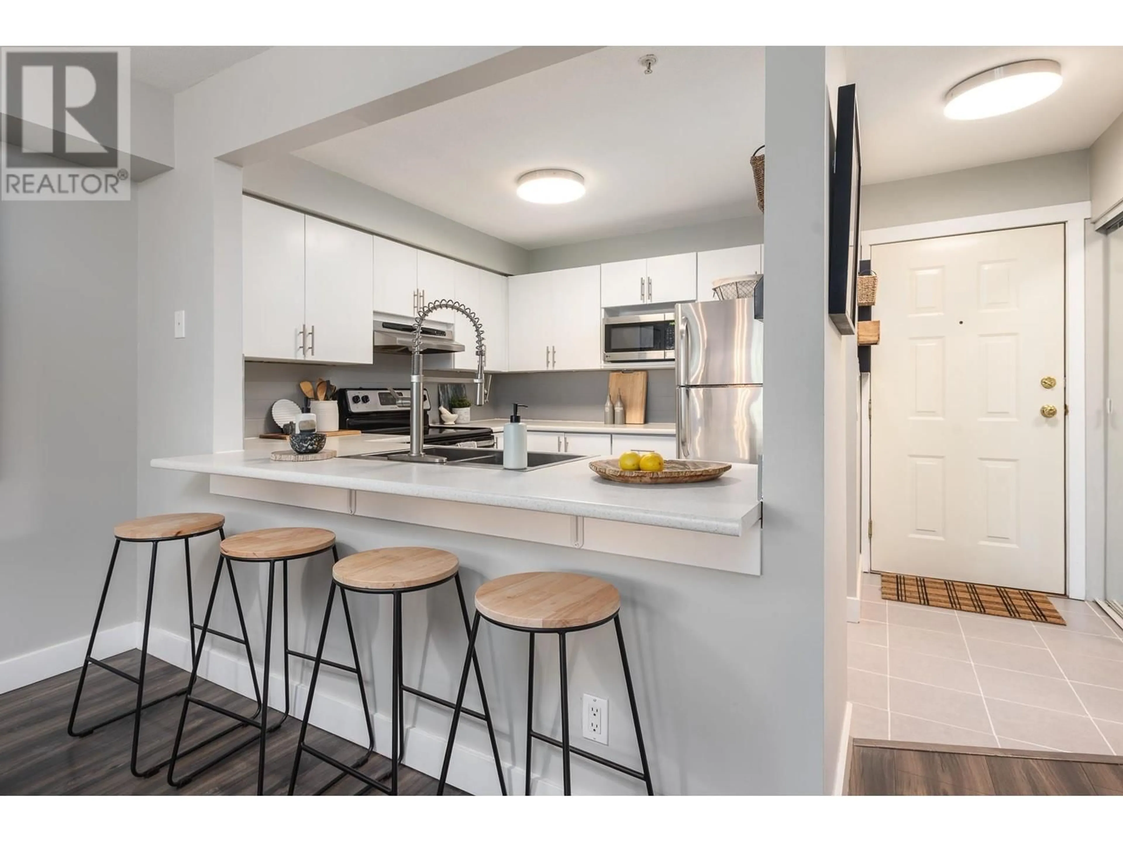 Open concept kitchen, unknown for 207 1199 WESTWOOD STREET, Coquitlam British Columbia V3B7P6