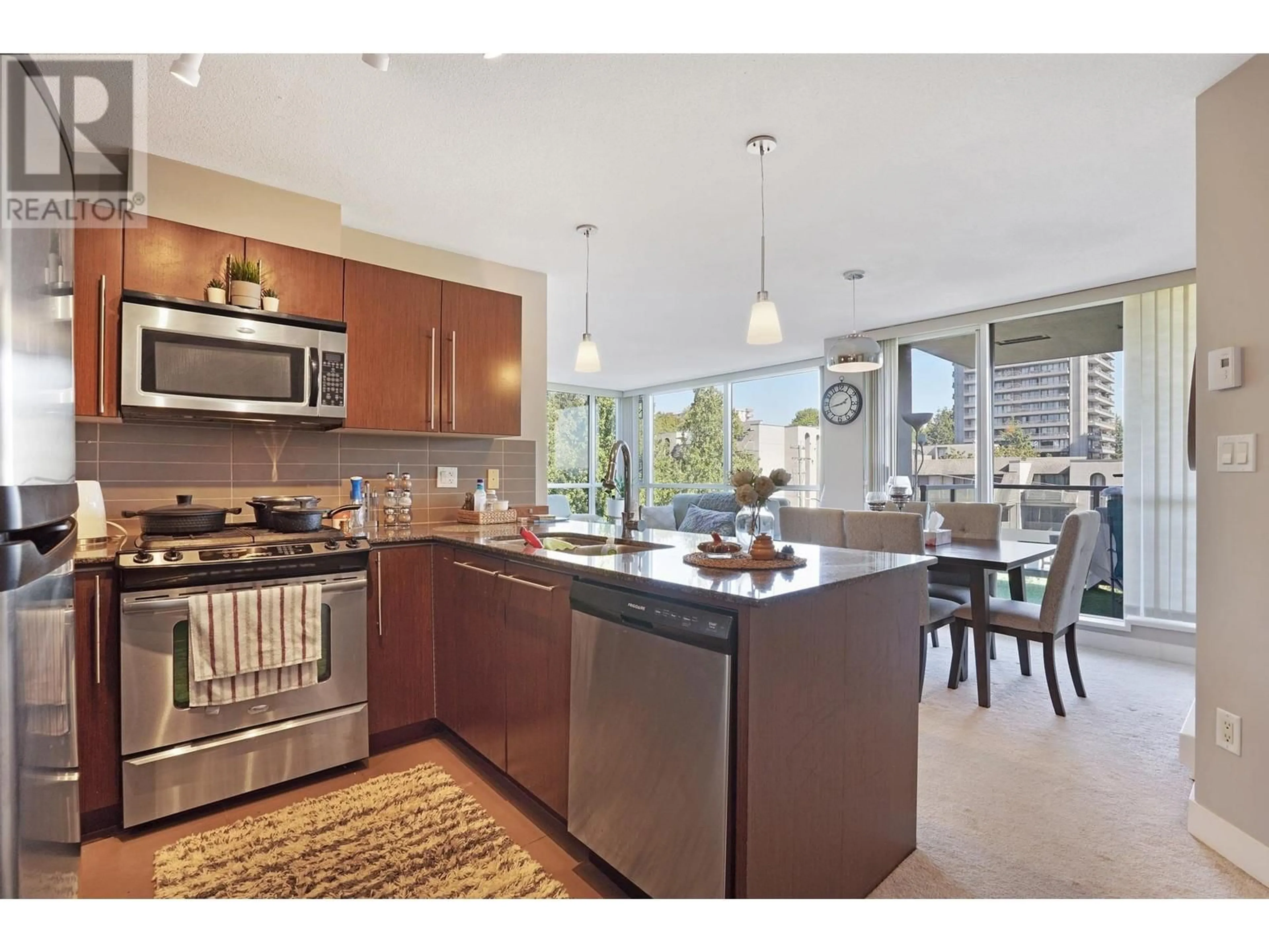 Open concept kitchen, unknown for 506 - 4888 BRENTWOOD DRIVE, Burnaby British Columbia V5C0C6
