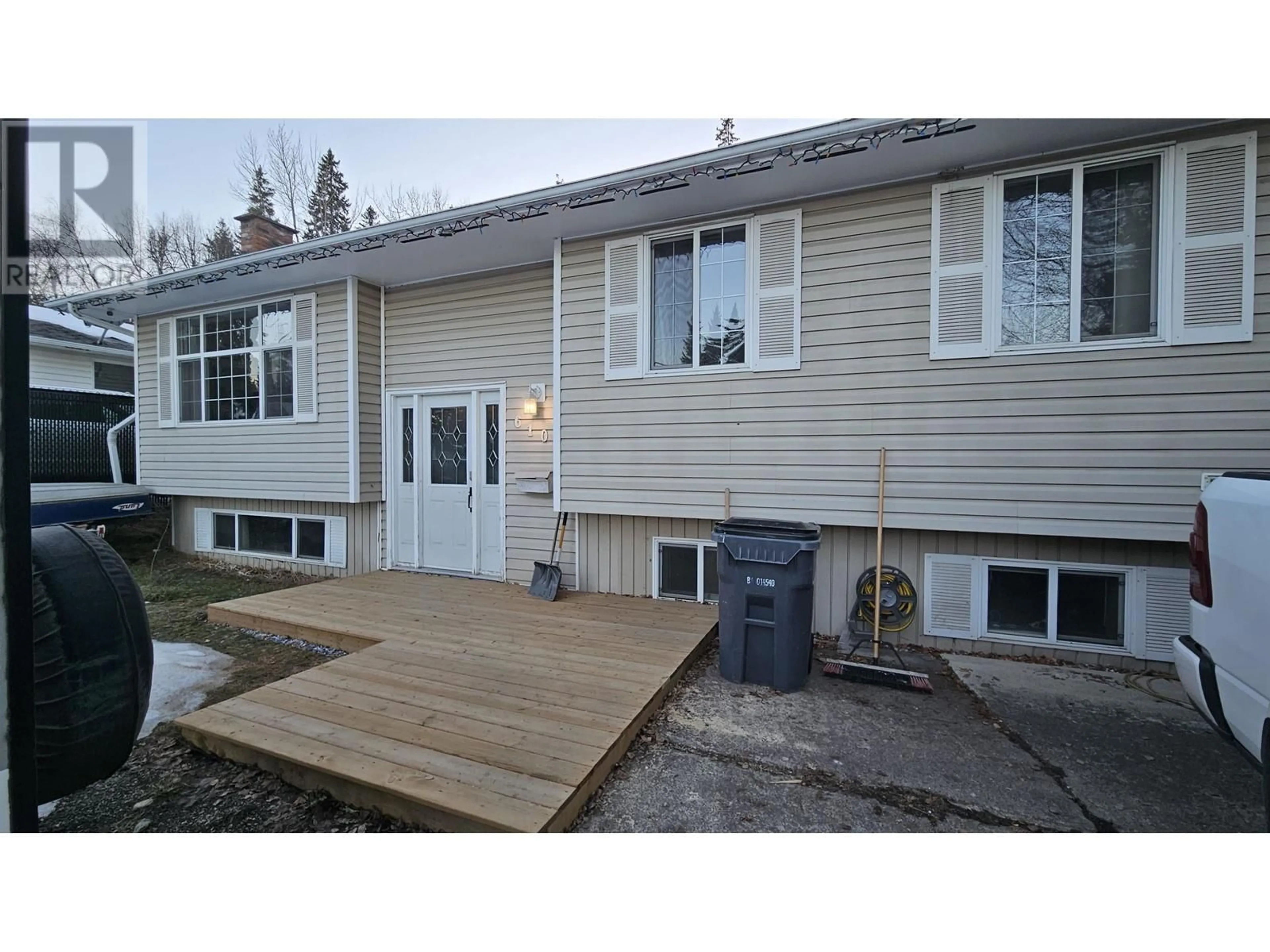 Home with vinyl exterior material, street for 6109 CALEDONIA CRESCENT, Prince George British Columbia V2N2H5