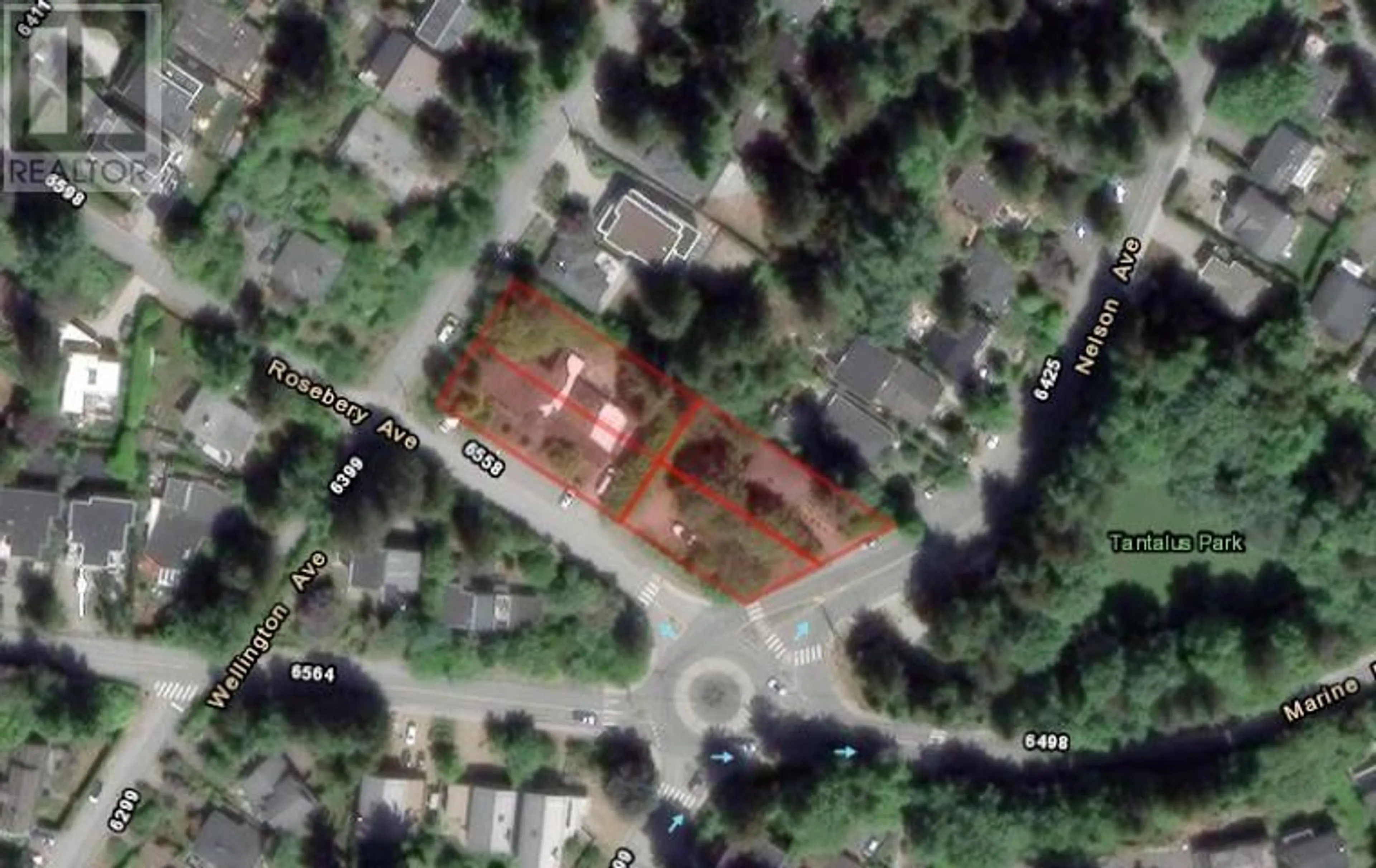 A pic from outside/outdoor area/front of a property/back of a property/a pic from drone, street for 6404 WELLINGTON AVENUE, West Vancouver British Columbia V7W2H6