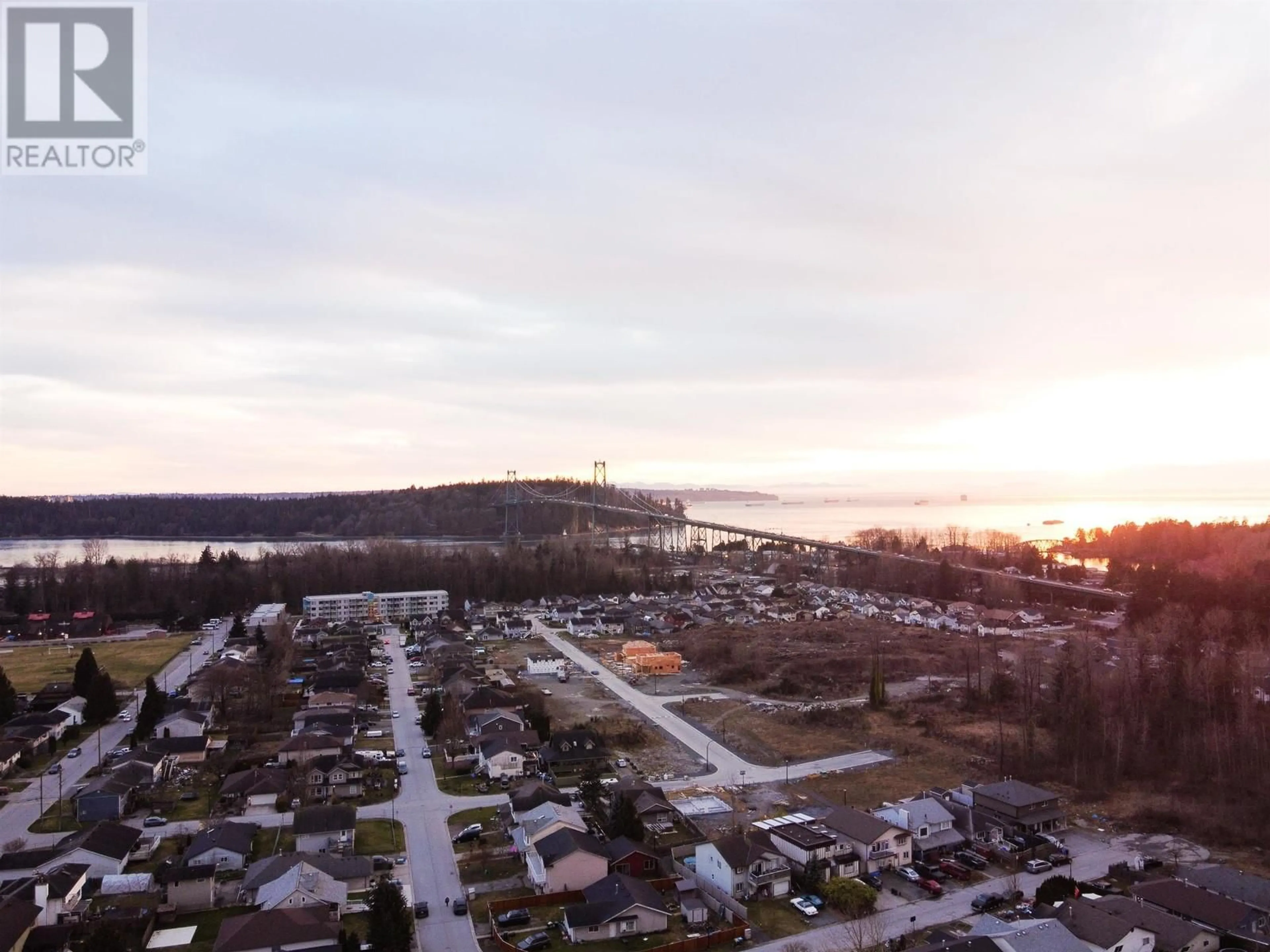 A pic from outside/outdoor area/front of a property/back of a property/a pic from drone, mountain view for 2102 - 1632 LIONS GATE LANE, North Vancouver British Columbia V7P0E2