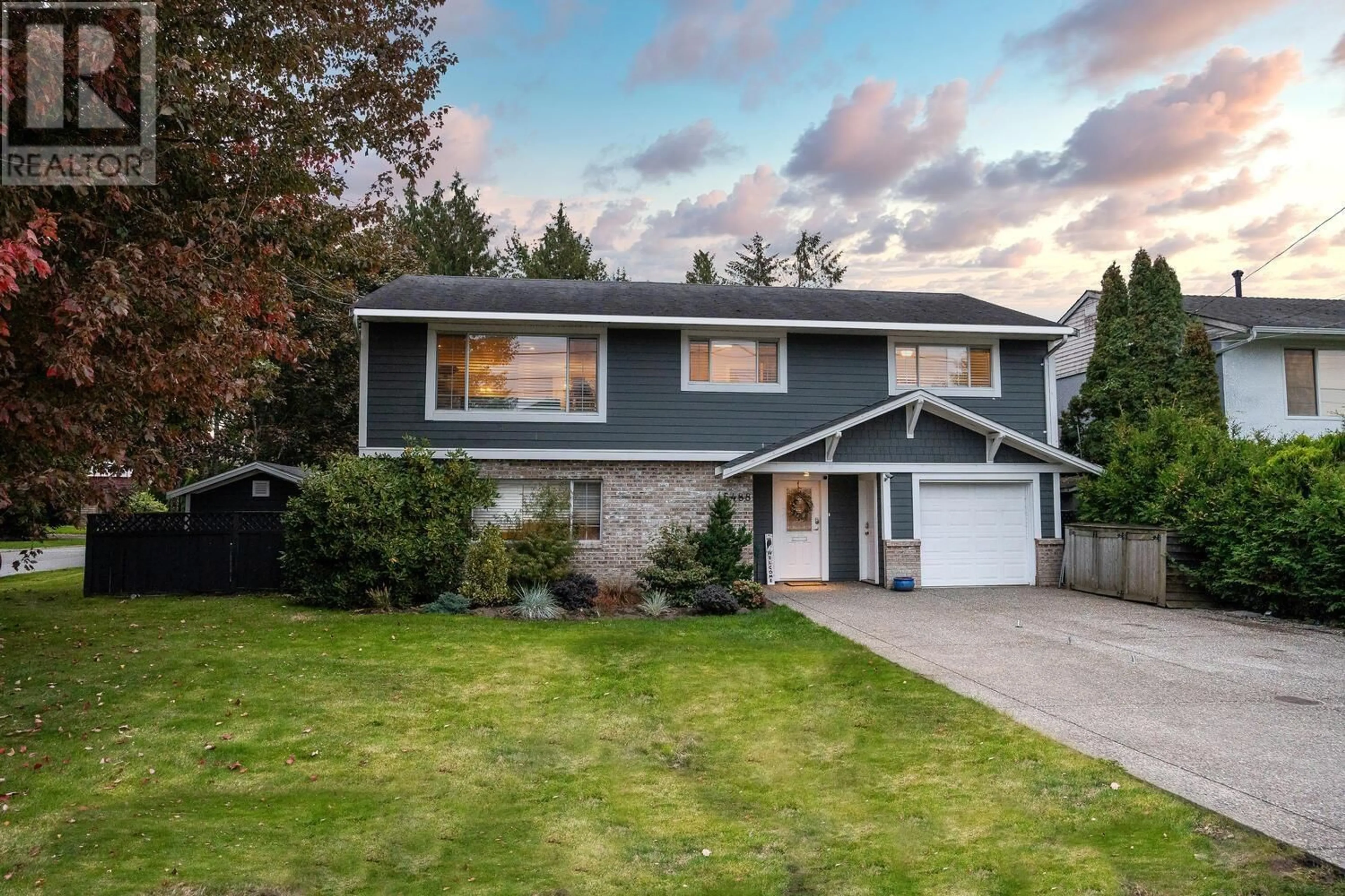 Home with vinyl exterior material, street for 5488 WESTMINSTER AVENUE, Delta British Columbia V4K2J5